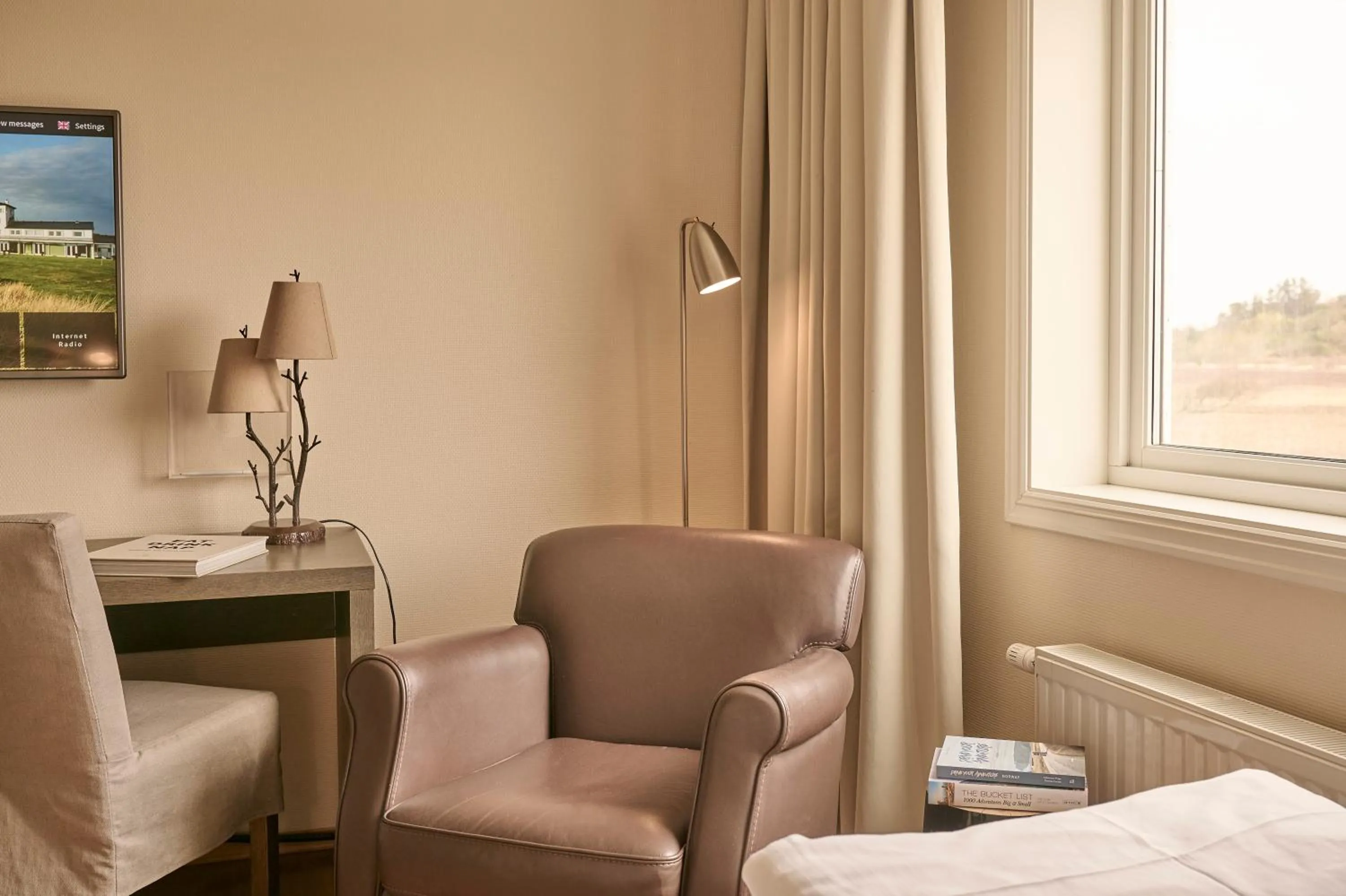 Classic Twin Room in Sola Strand Hotel