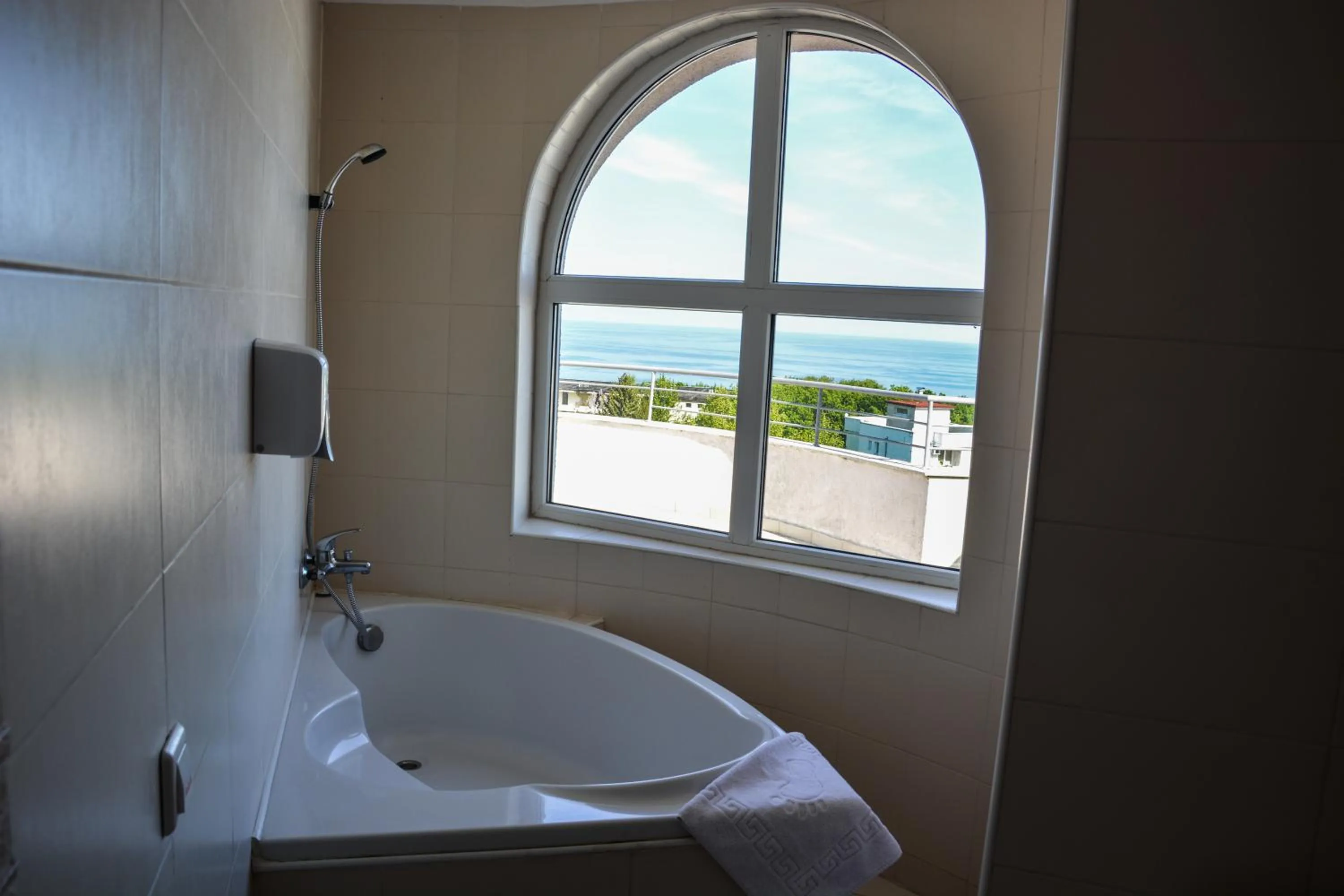 King Studio with Sofa Bed in Park hotel Bellevue