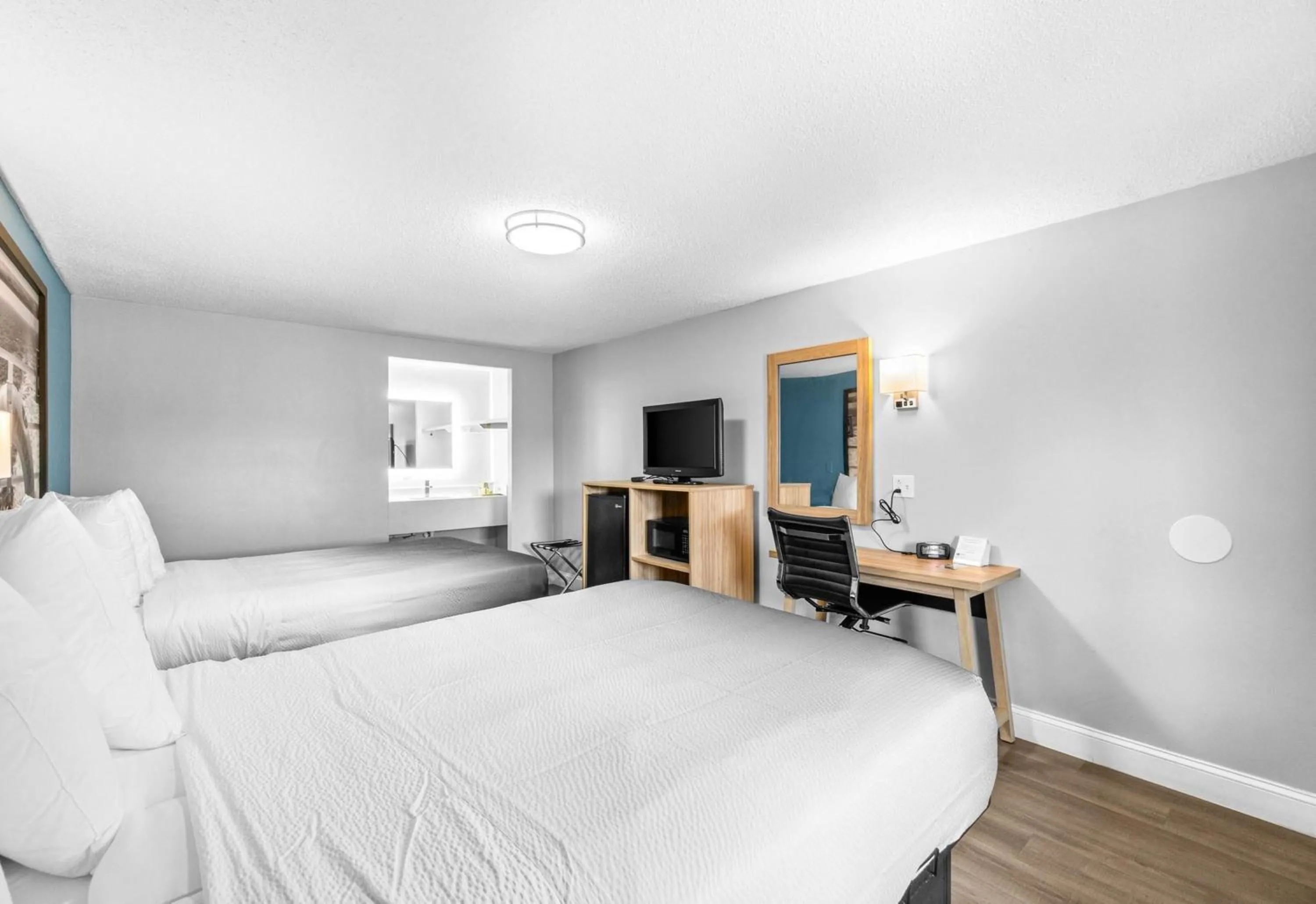 Deluxe Double Room with Two Double Beds - Smoking in Super 8 by Wyndham Lantana West Palm Beach