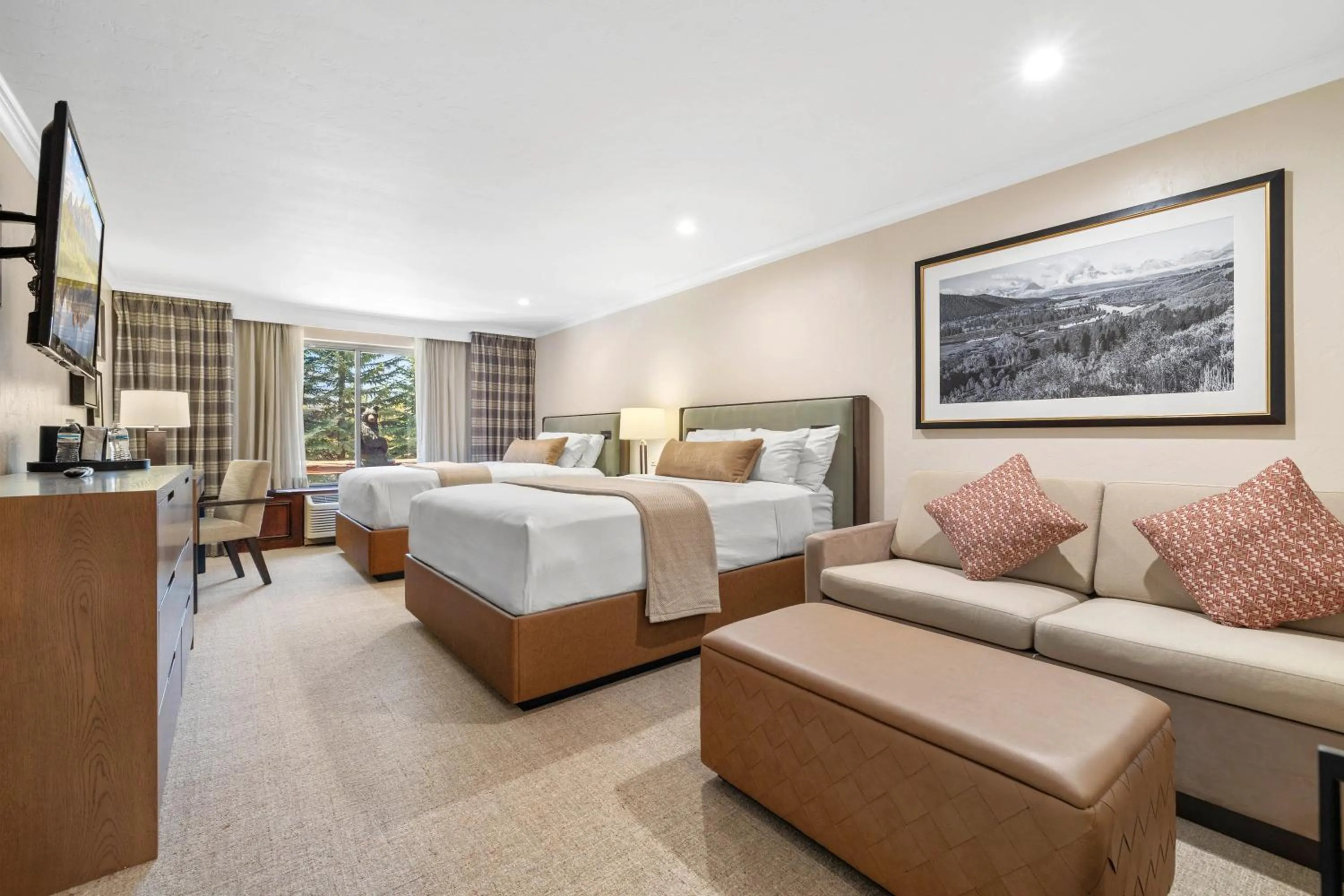 Queen Room with Two Queen Beds in The Lodge at Jackson Hole