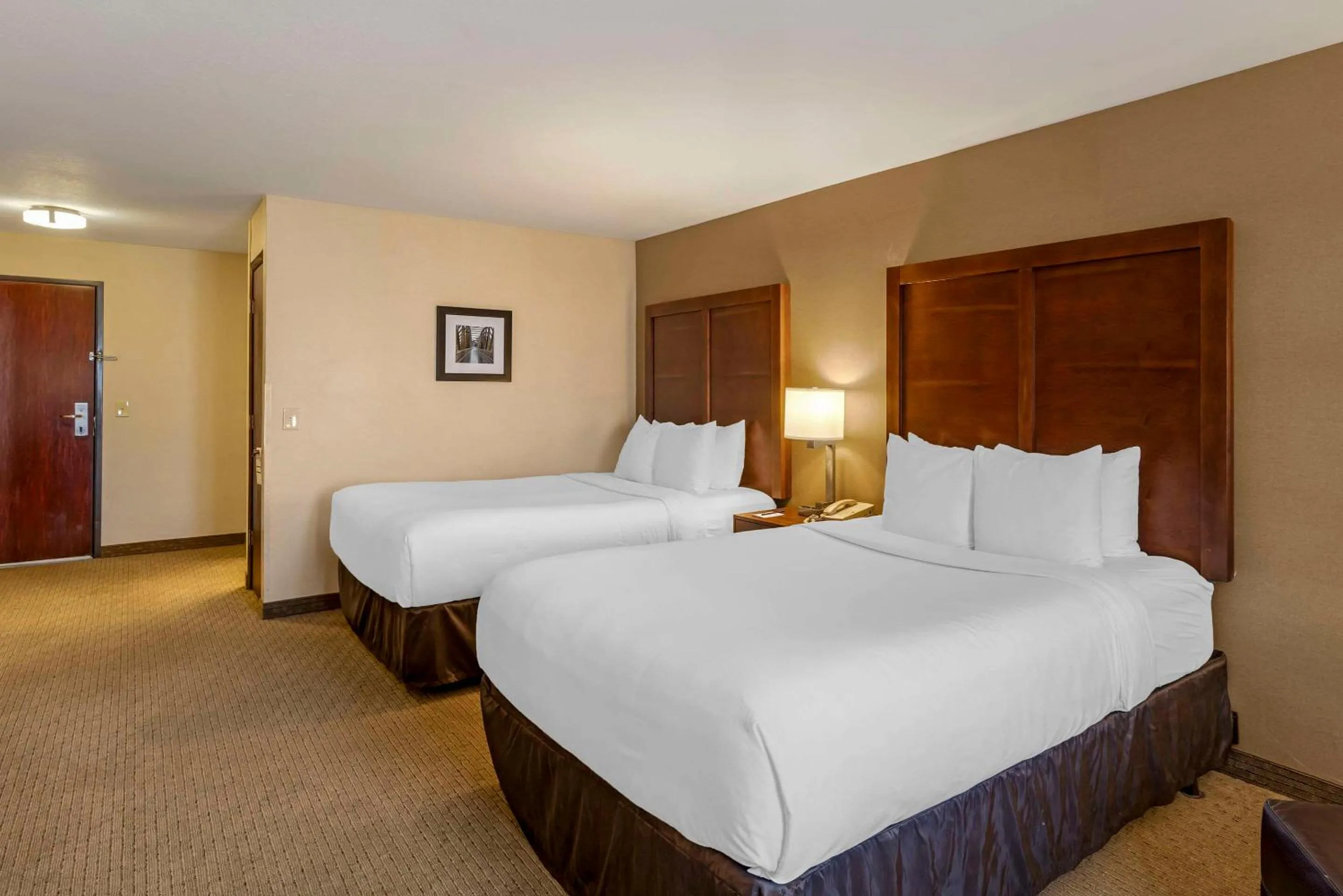 Queen Room with Two Queen Beds in Comfort Inn & Suites Gillette near Campbell Medical Center