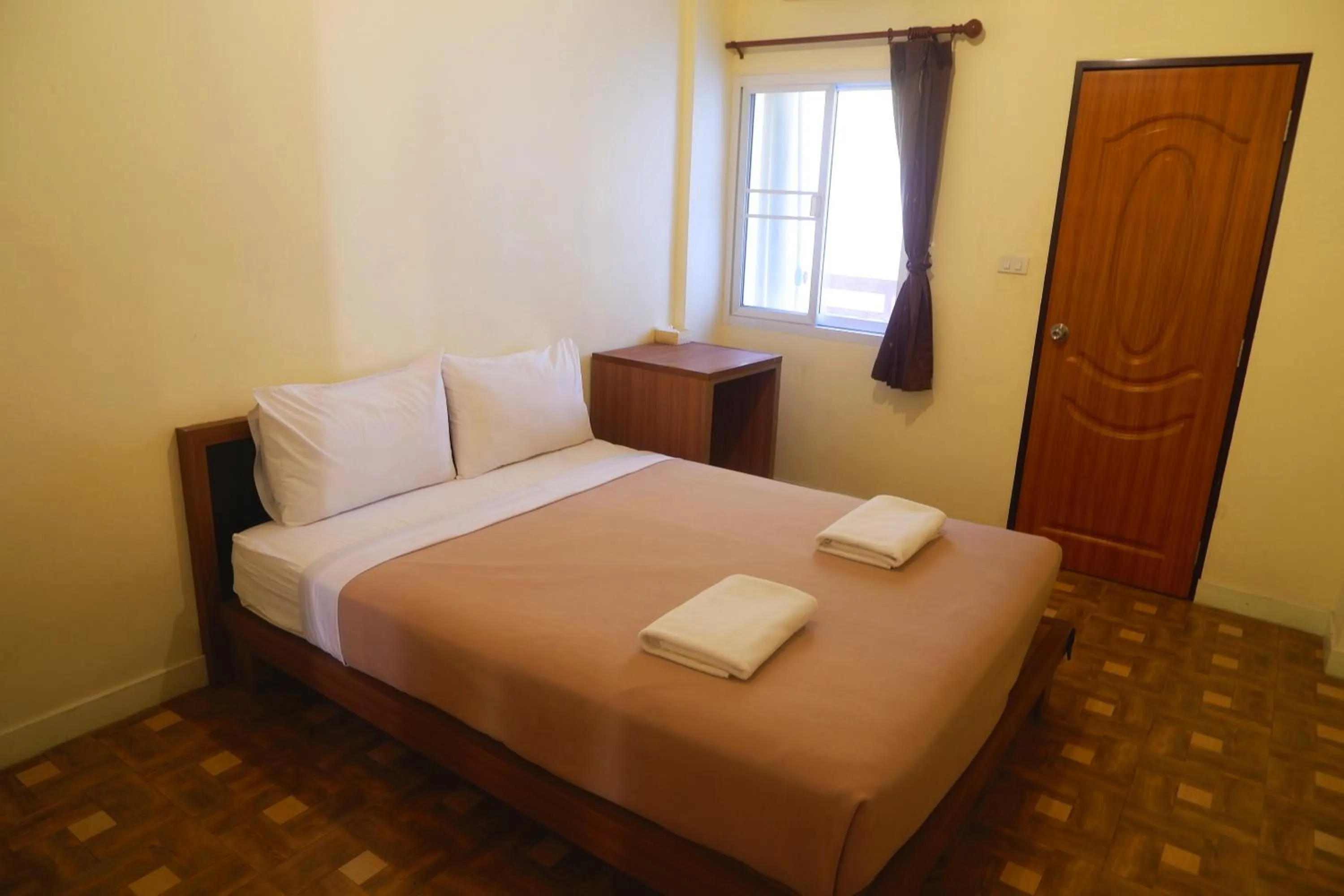 Standard Double or Twin Room in Samsen Sam Place