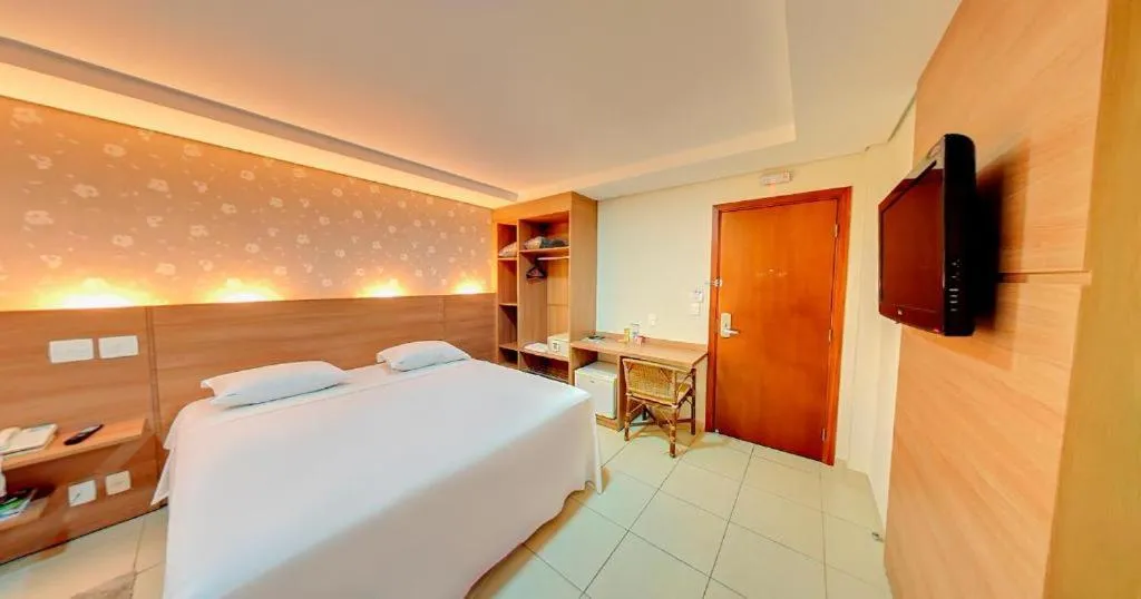 King Room - single occupancy in Amazon Plaza Hotel