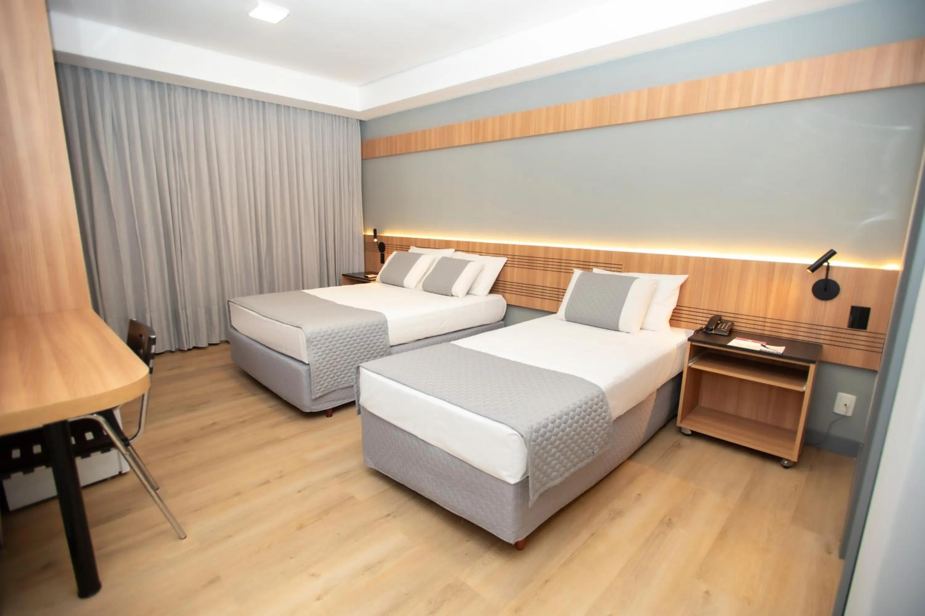 Executive Triple Room - single occupancy in Delcas Hotel