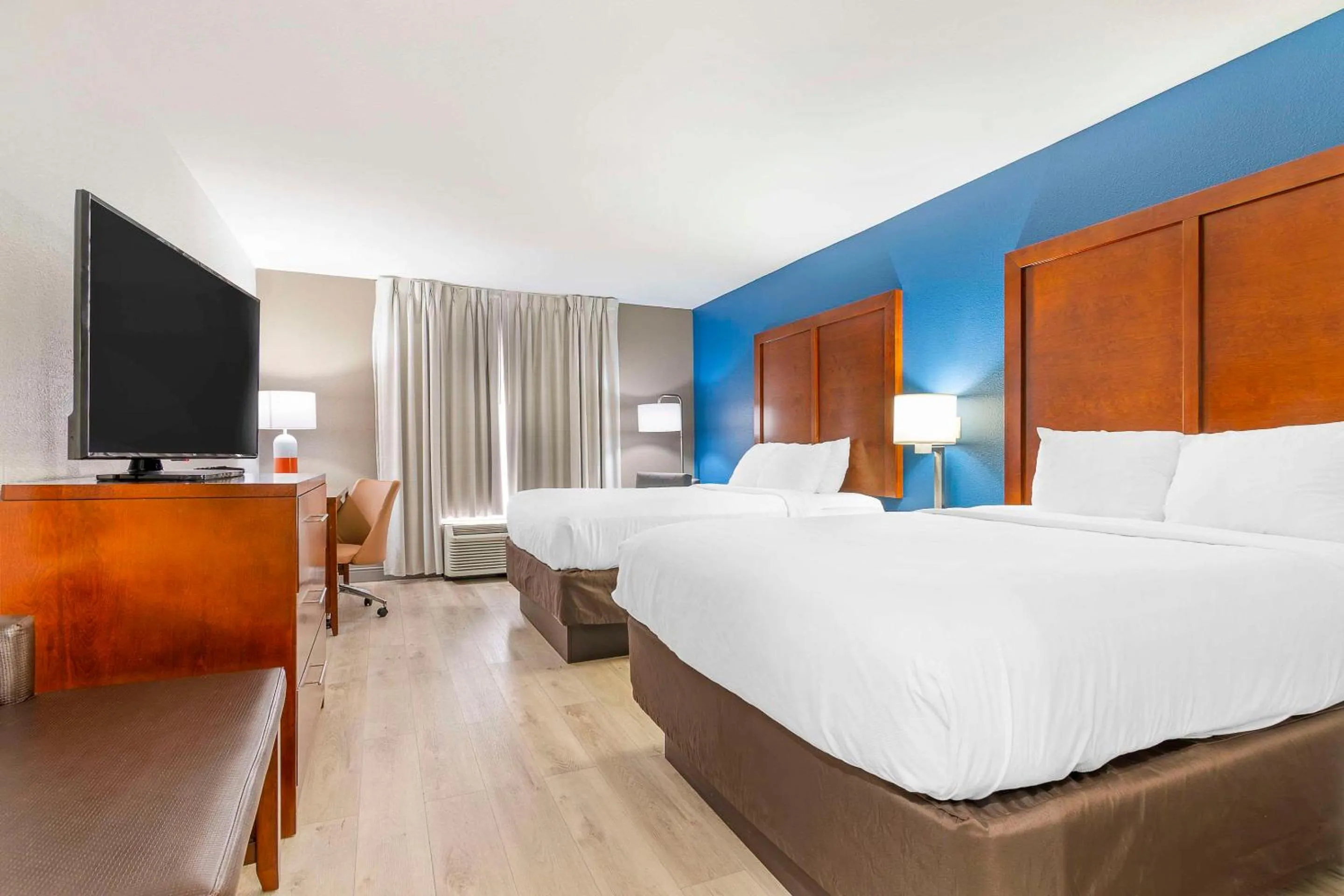 Queen Room with Two Queen Beds - Non-Smoking in Comfort Inn Near Six Flags St Louis