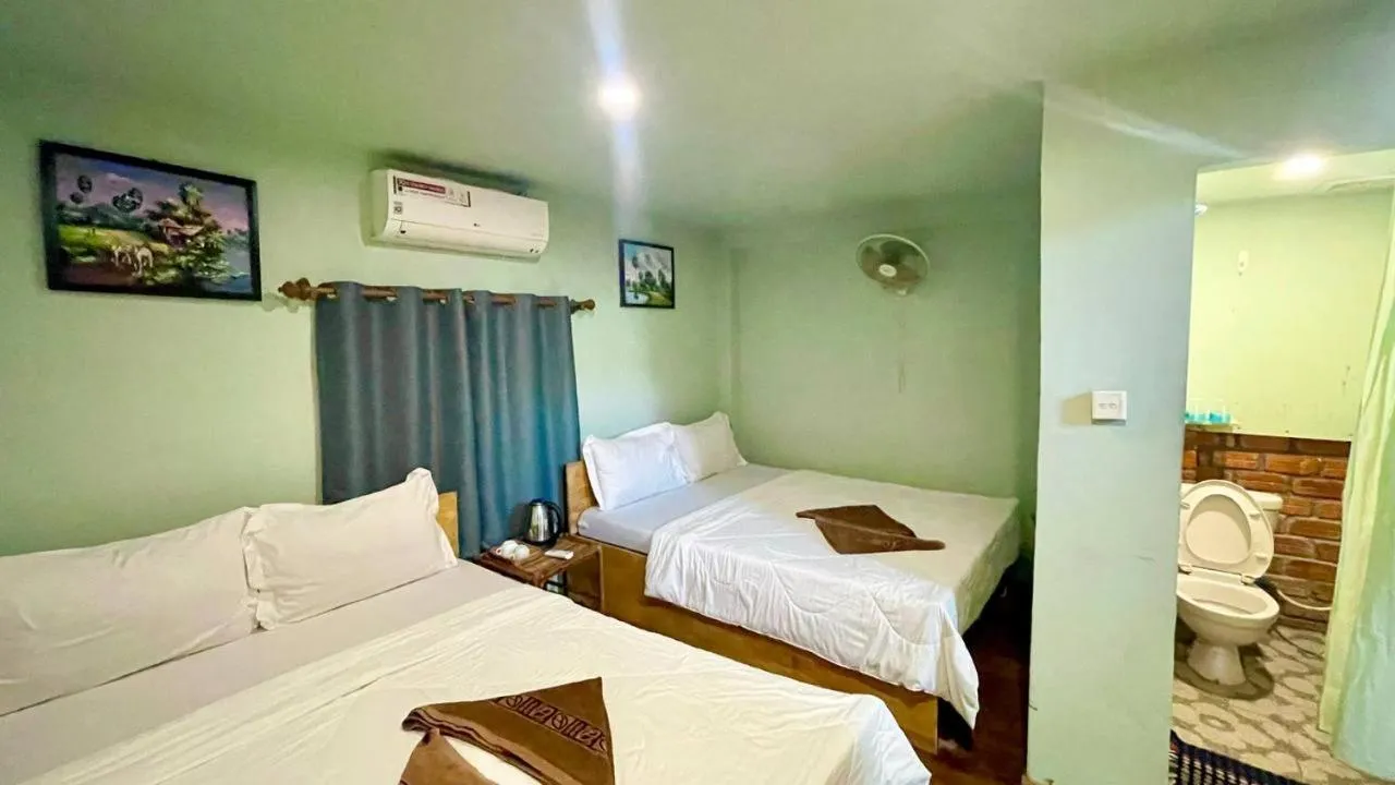 Deluxe Double Room with Two Double Beds in The Cliff Hostel, M'Pay Bay