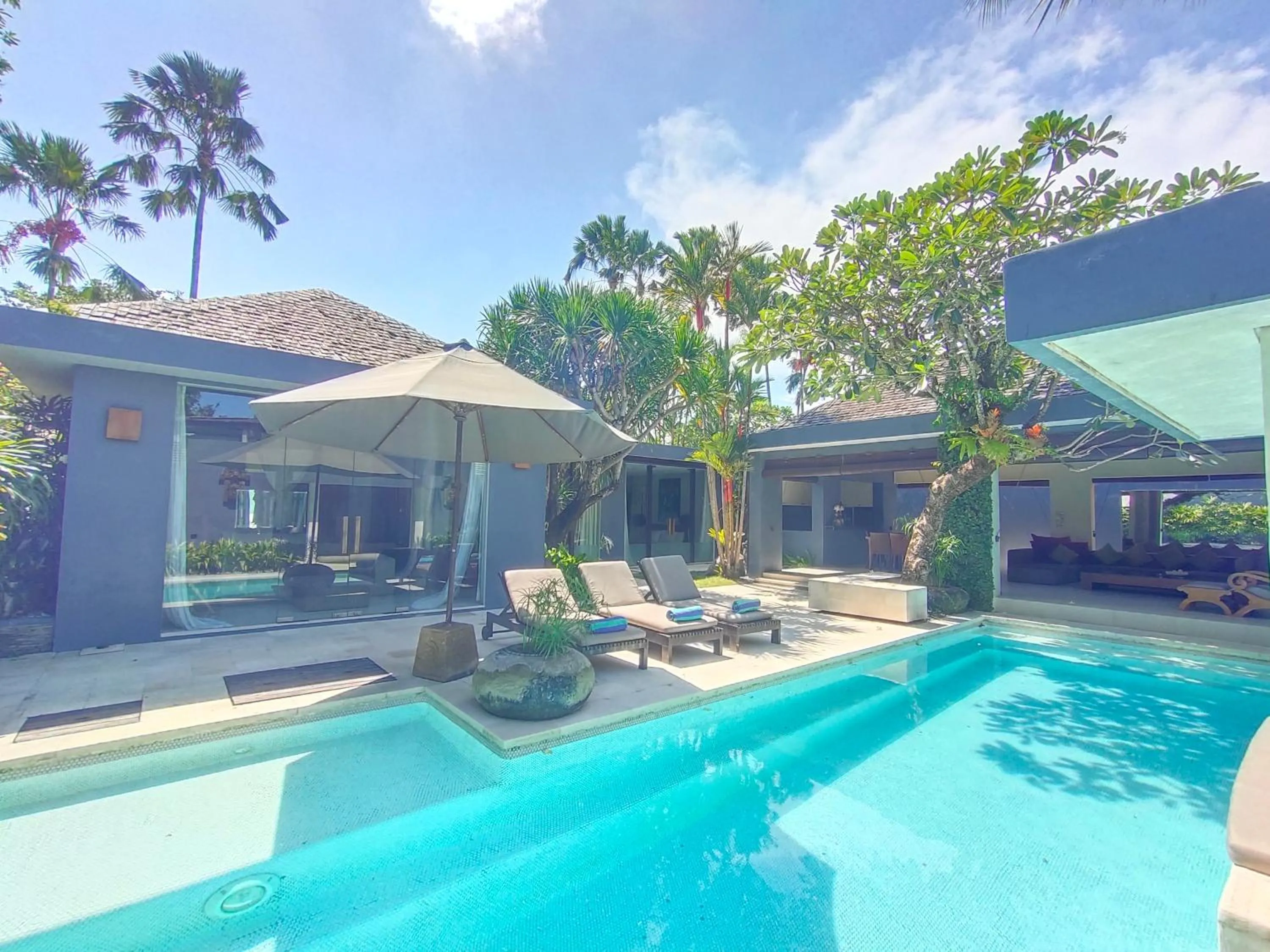 Three-Bedroom Villa with Private Pool in Kembali Villas