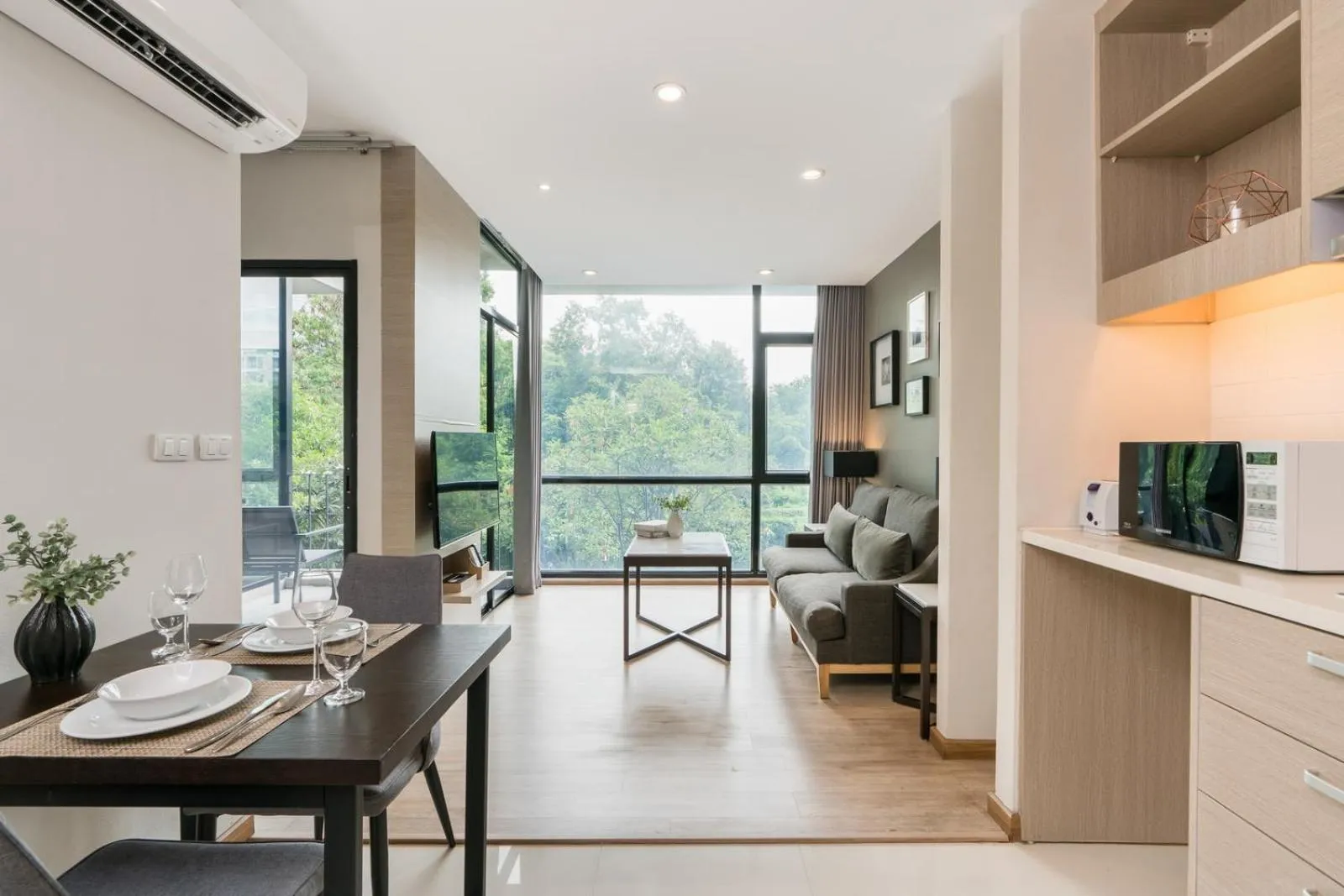 Grand Suite with Pool View in Altera Hotel and Residence by At Mind