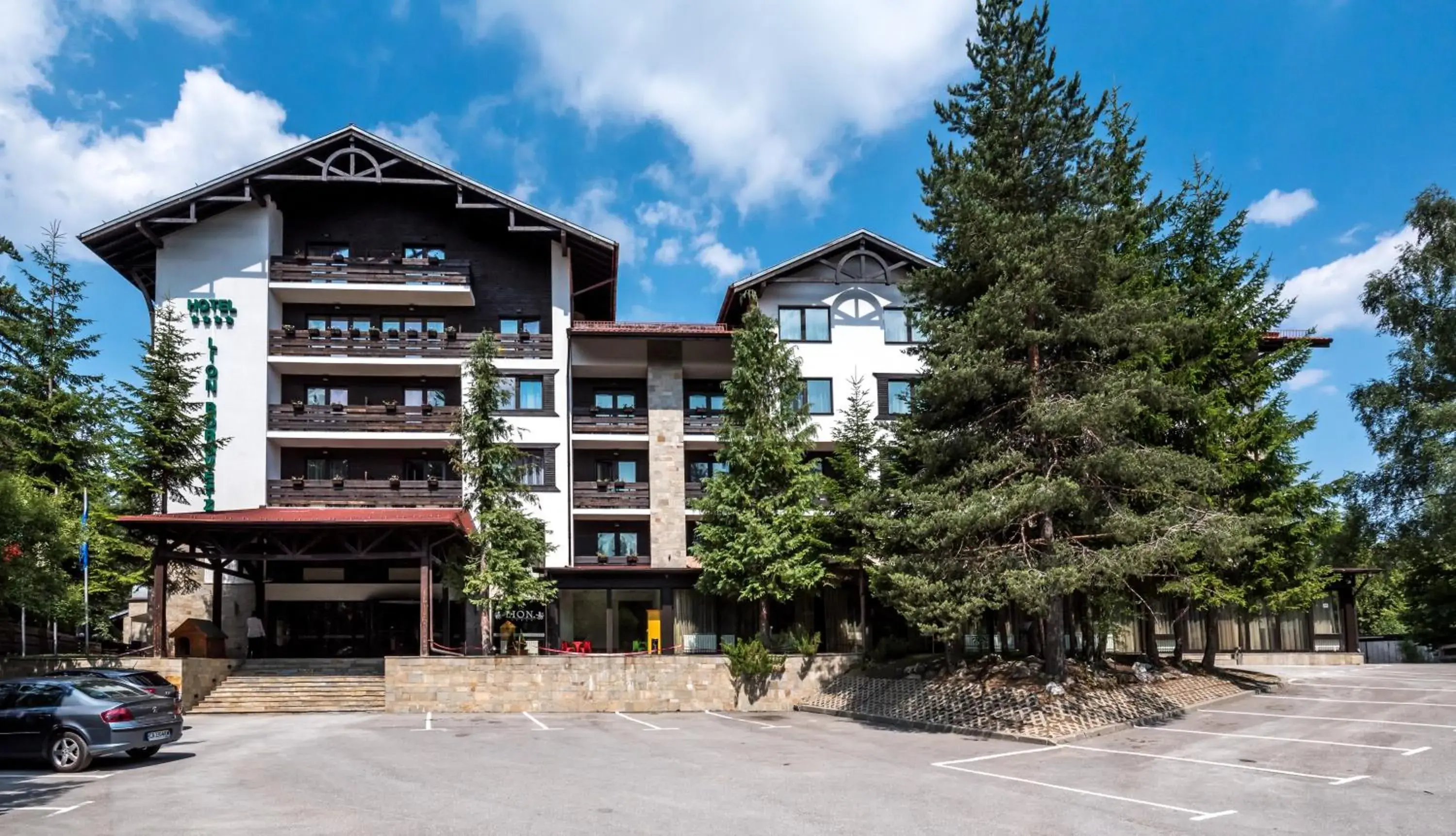 Lion Hotel Borovets Lion Hotel Borovets