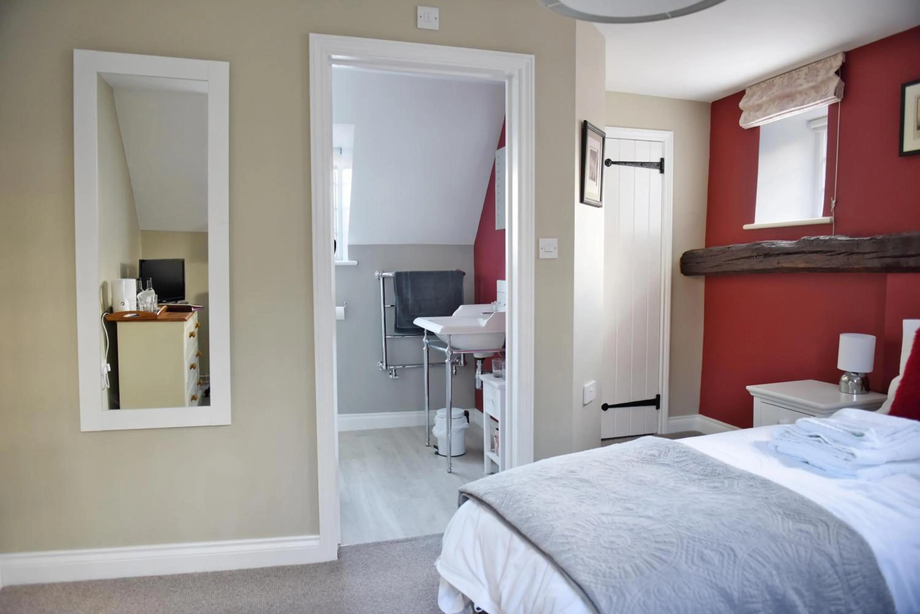 Twin Room in The Three Horseshoes