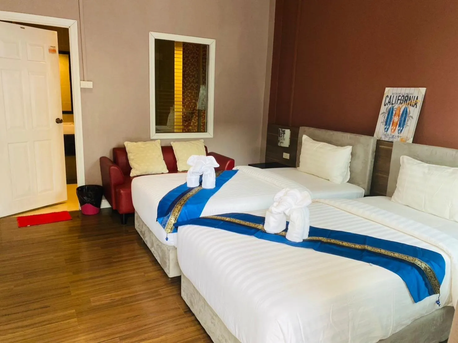 Deluxe Queen Room with Two Queen Beds in Bella Vista Beach Resort Koh Lipe