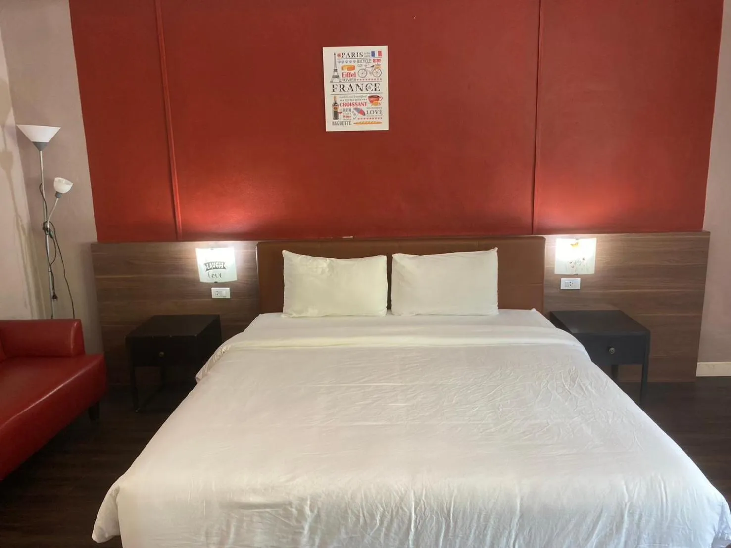 Deluxe Double Room with Balcony in Bella Vista Beach Resort Koh Lipe