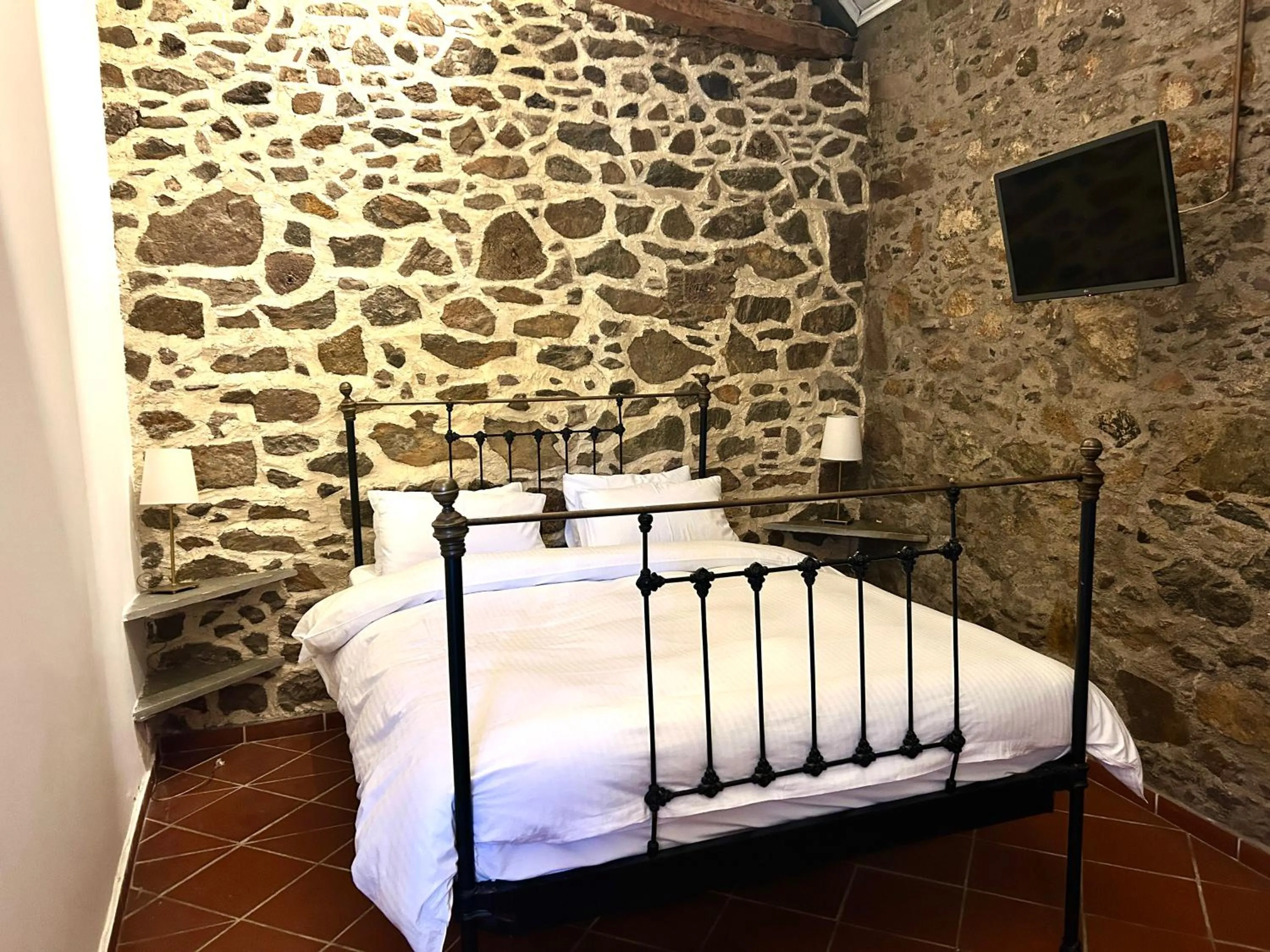 Mansion Cottage with Patio in Loriet Hotel