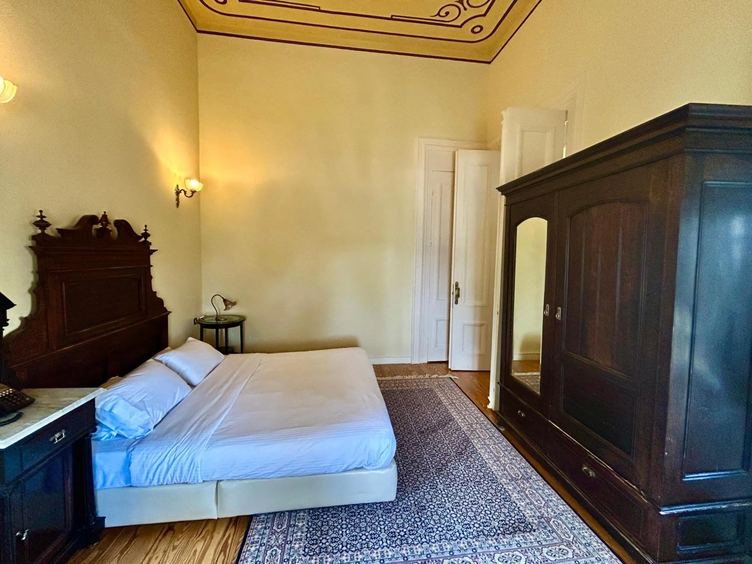 Mansion Standard Suite with Sea View in Loriet Hotel