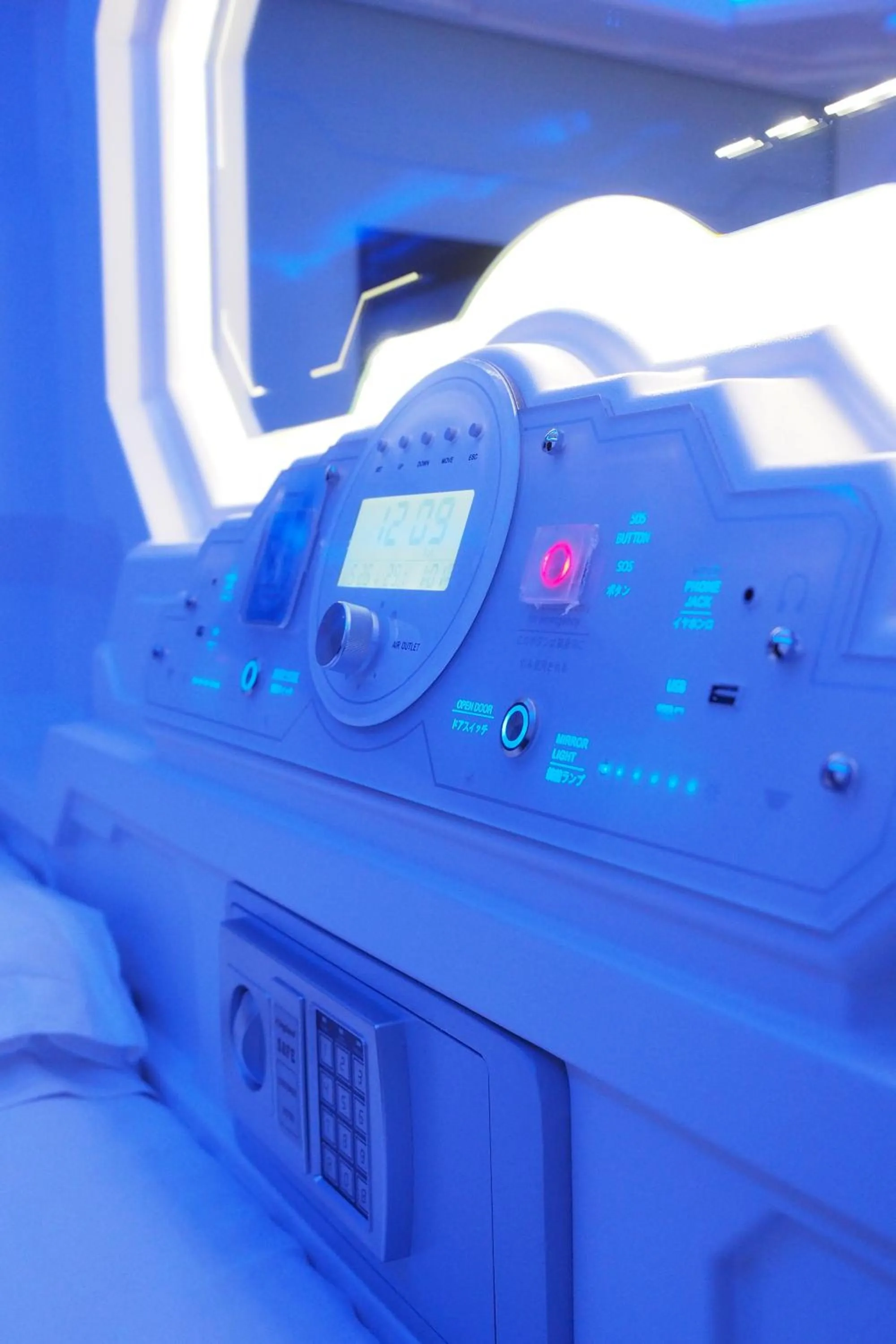 Double Room with Shared Bathroom in Space Hotel @ Chinatown Kuala Lumpur