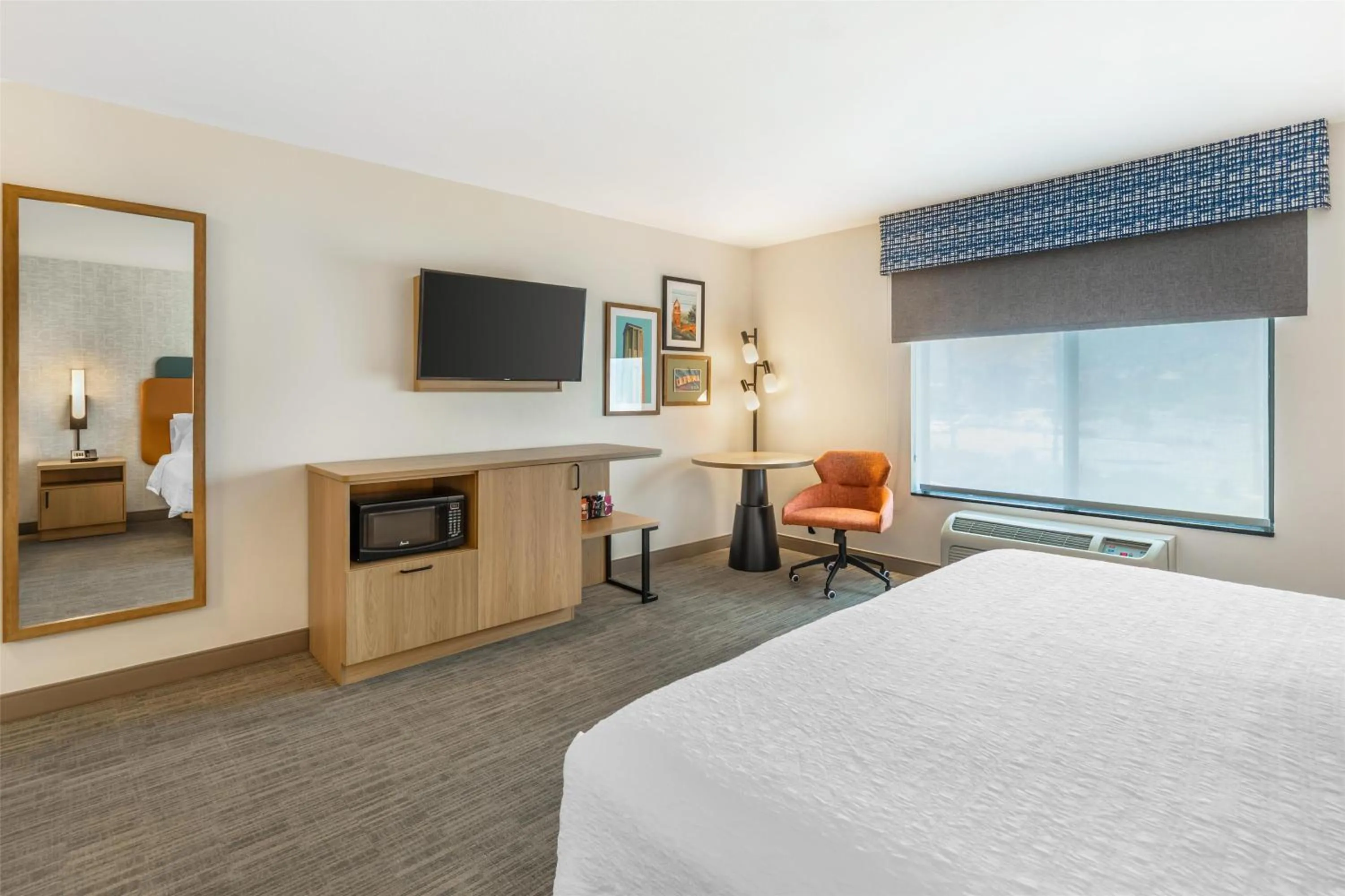 King Room - Non-Smoking in Hampton Inn & Suites Moreno Valley