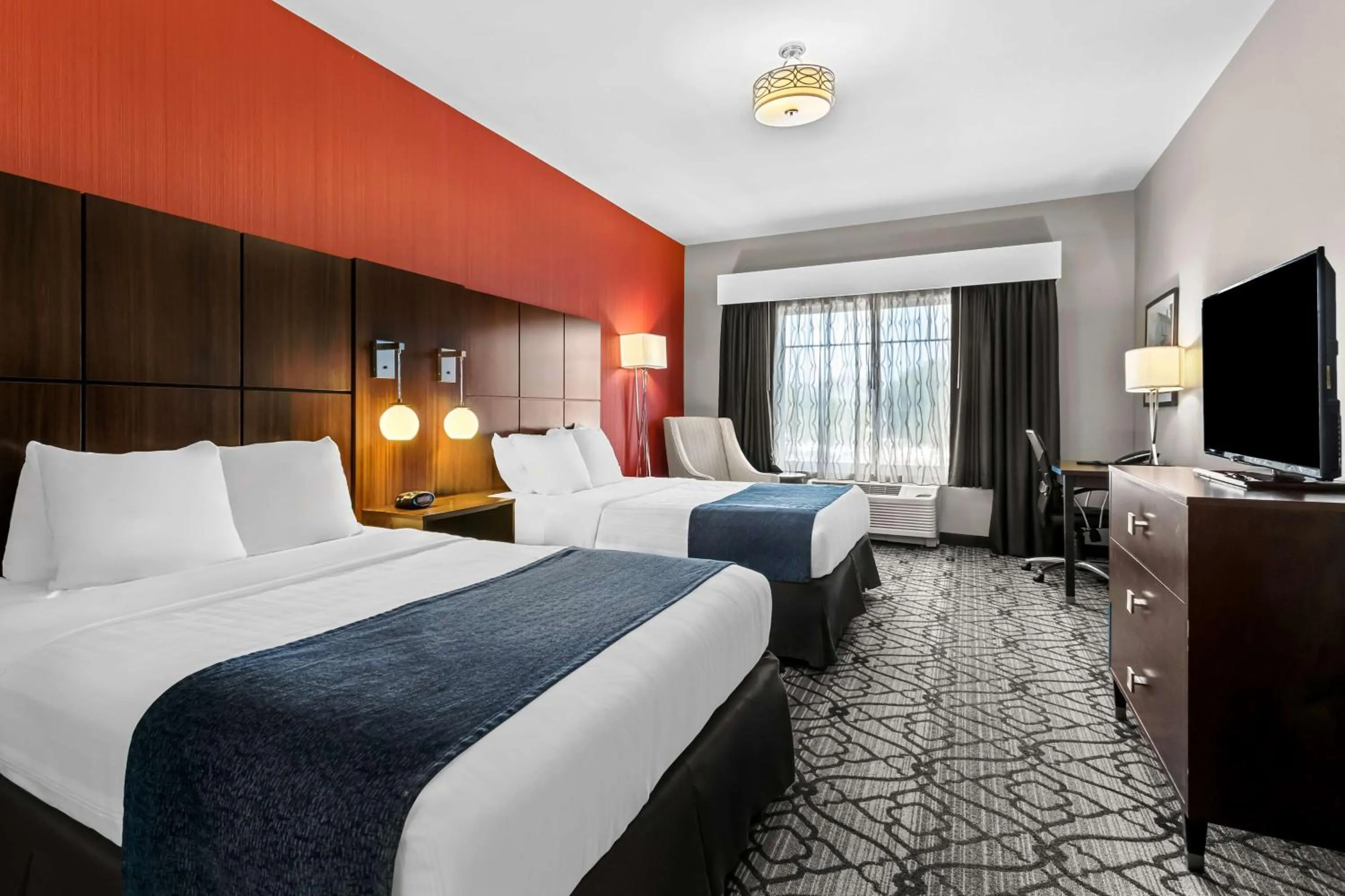 Queen Room with Two Queen Beds - Non-Smoking in Best Western Gettysburg