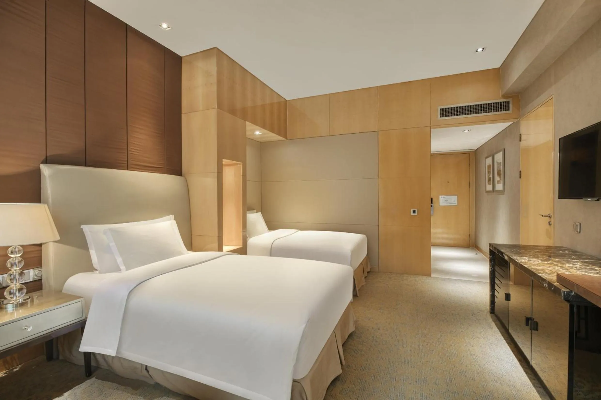 Standard Twin Room in Crowne Plaza Beijing Chaoyang U-Town by IHG