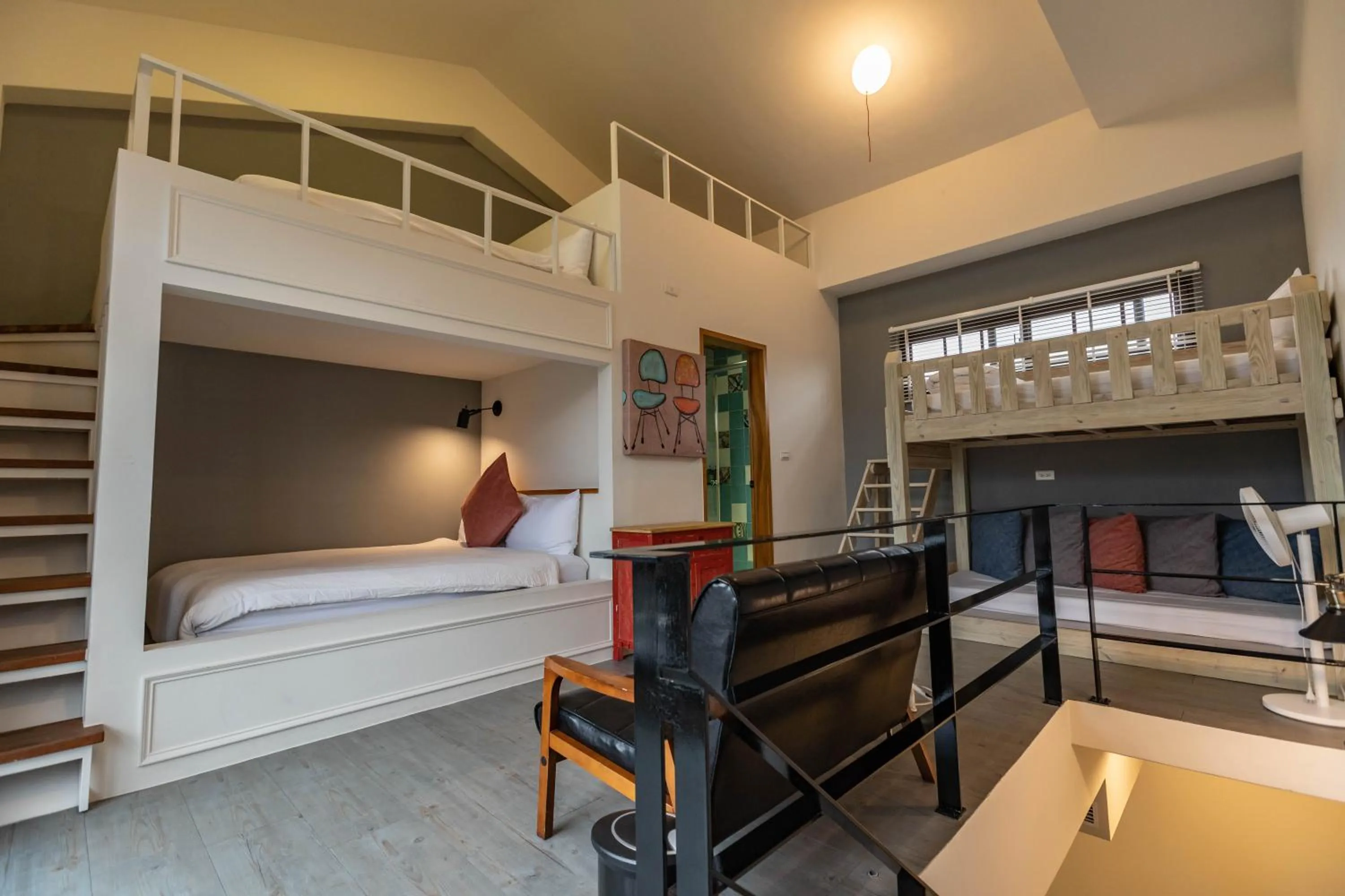 Family Room with Mountain View in Forest B&B