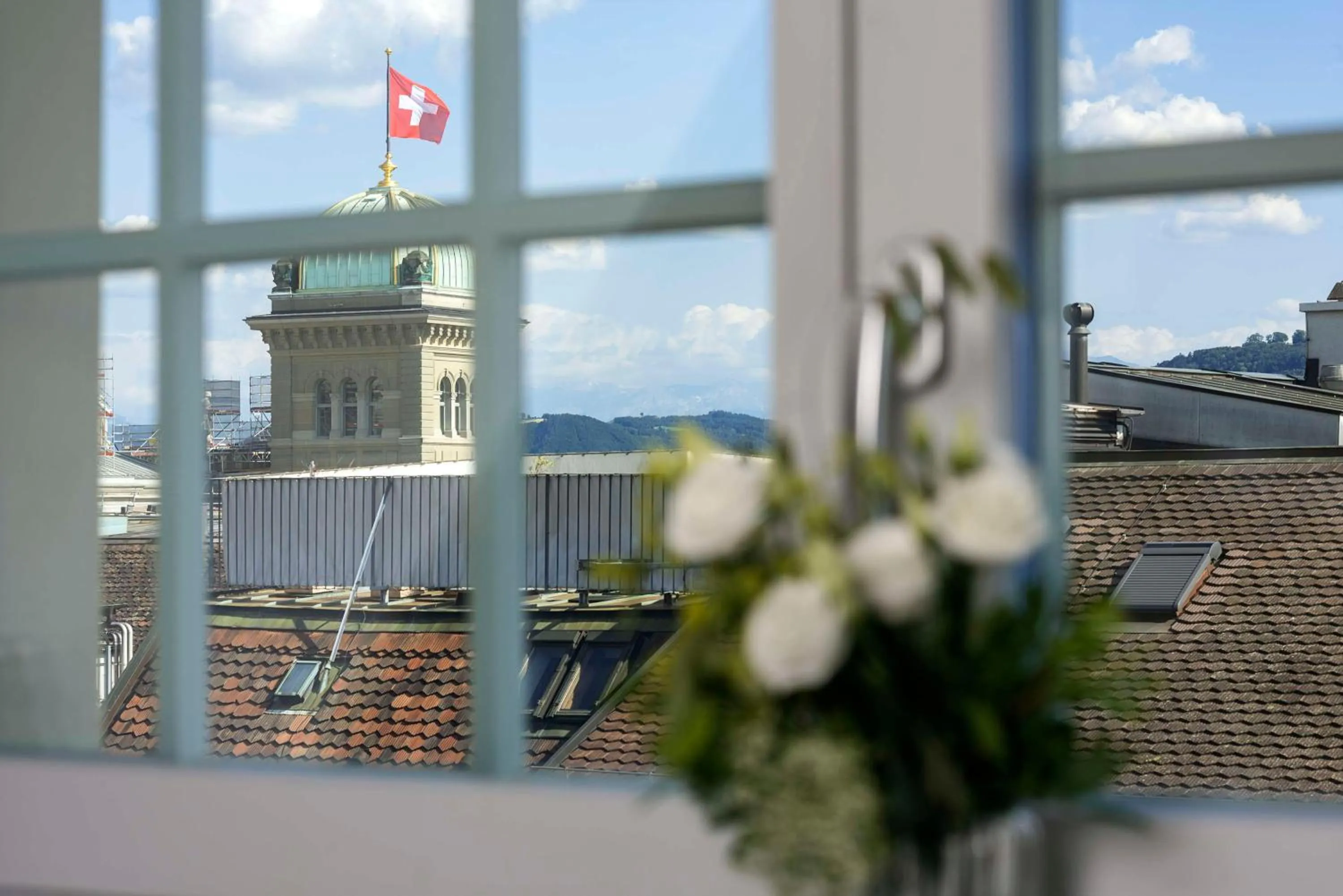 Grand Premium Double Room in NH Bern The Bristol