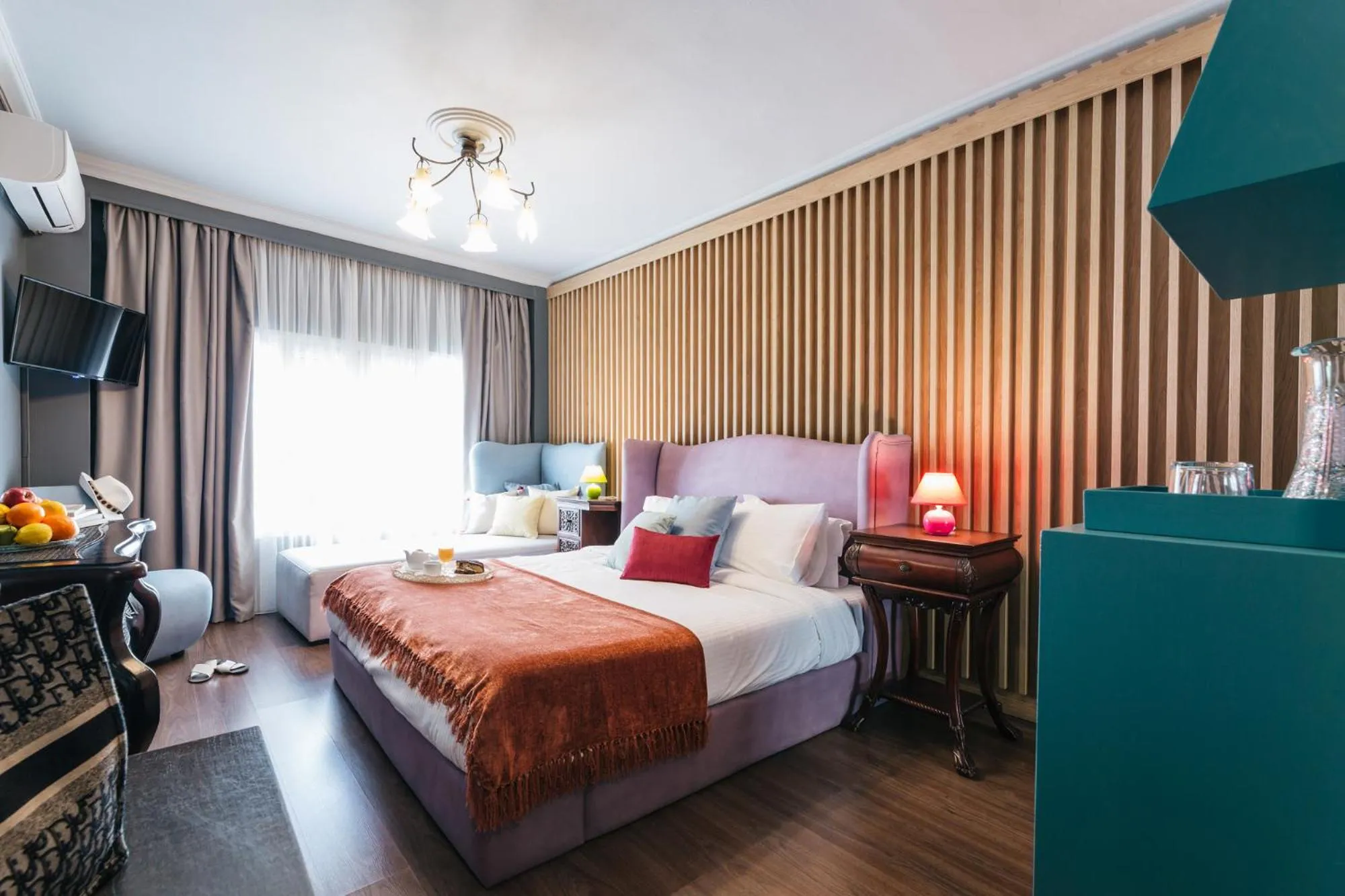 Deluxe Double Room in Ladadika Design, Philian Hotels and Resorts