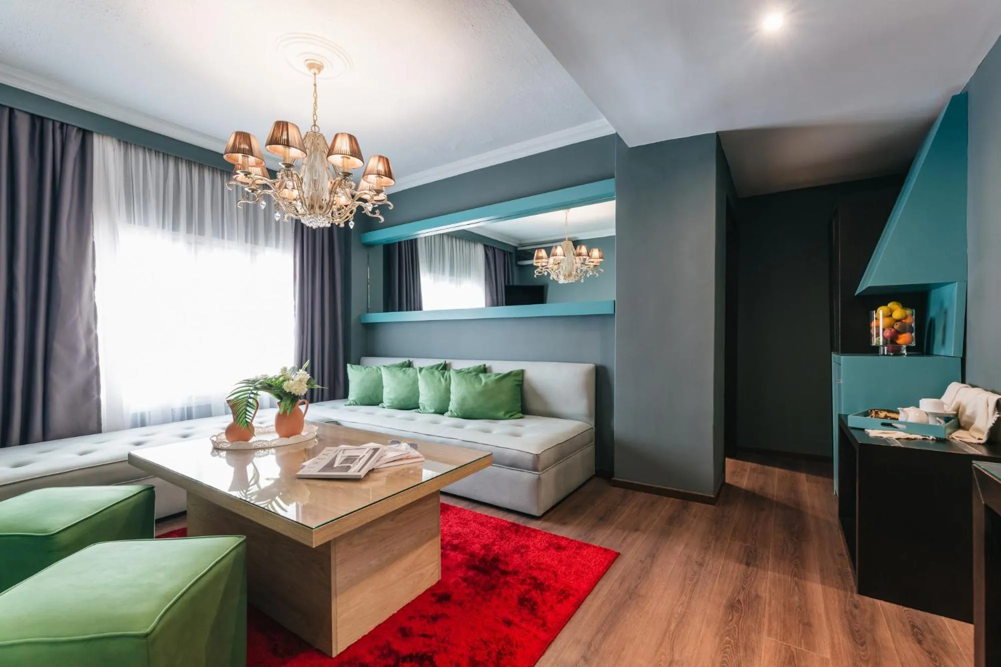 Queen Suite in Ladadika Design, Philian Hotels and Resorts