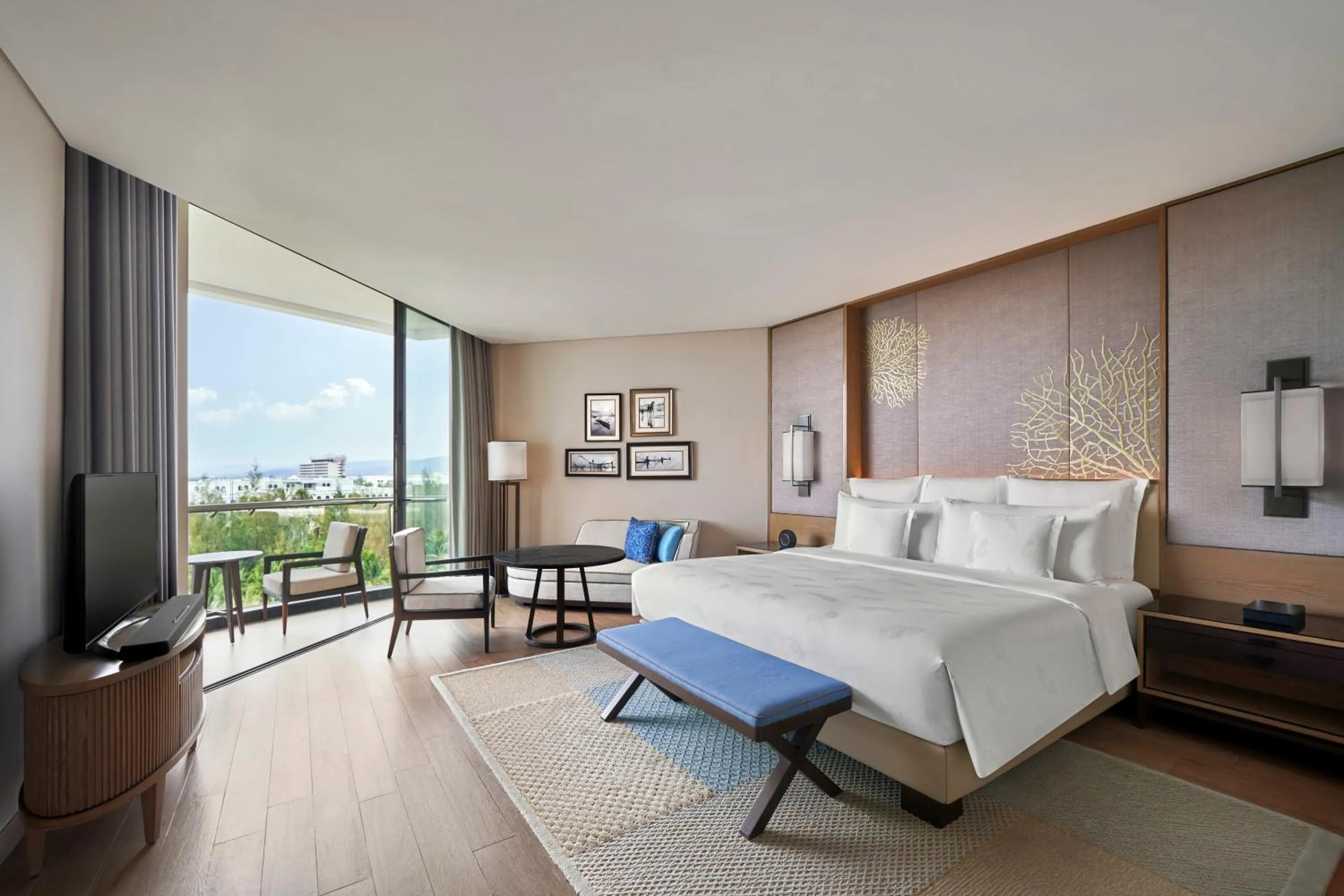 Classic King Room with Balcony and Ocean View in InterContinental Phu Quoc Long Beach Resort by IHG