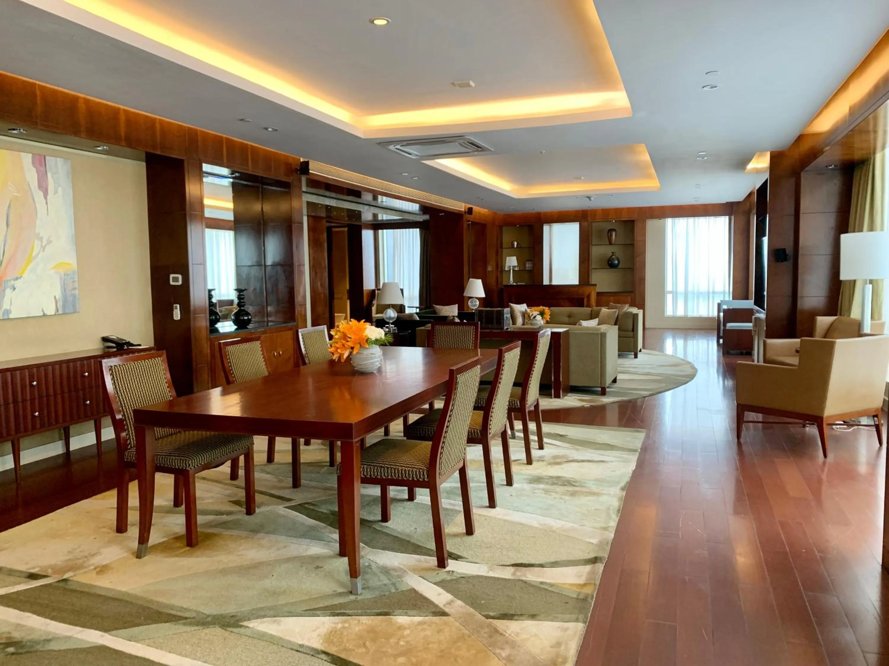 Presidential Suite King in Four Seasons Hotel Mumbai