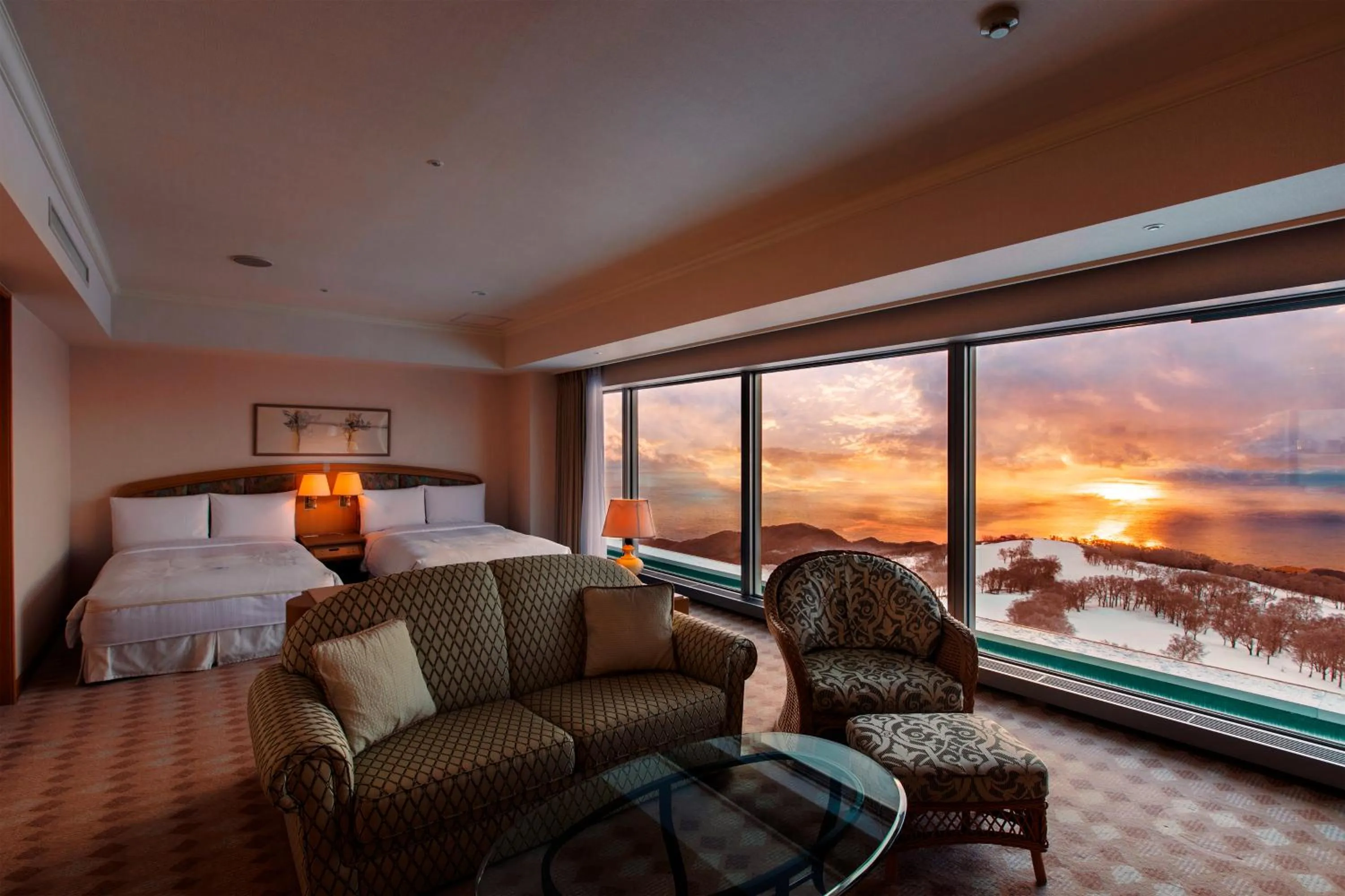 Junior Suite Twin with Sea View - single occupancy - Smoking in Vignette Collection The Windsor Hotel TOYA by IHG