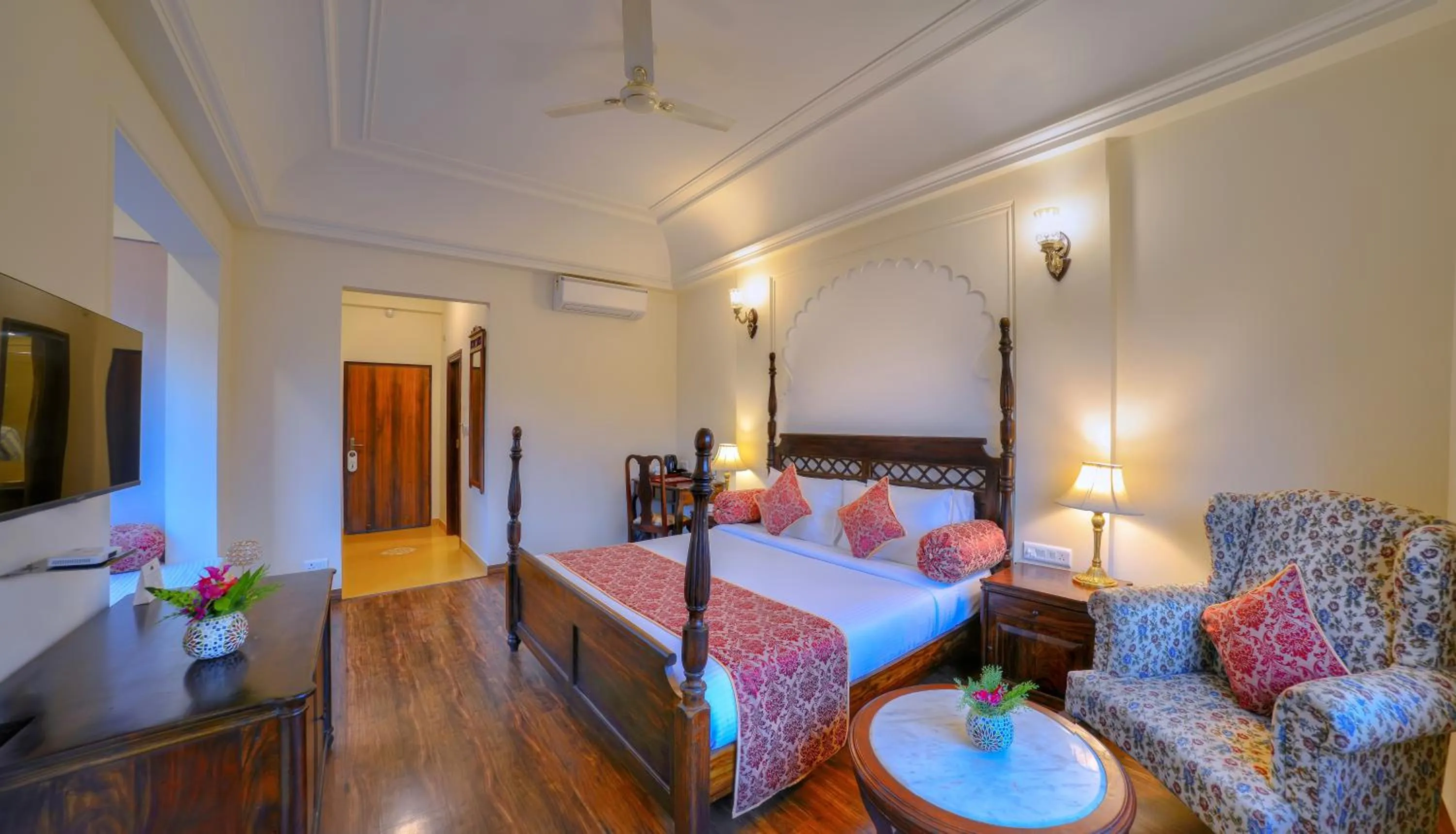 Super Deluxe Jungle View Room in WelcomHeritage Mount Valley Resort Ranthambore