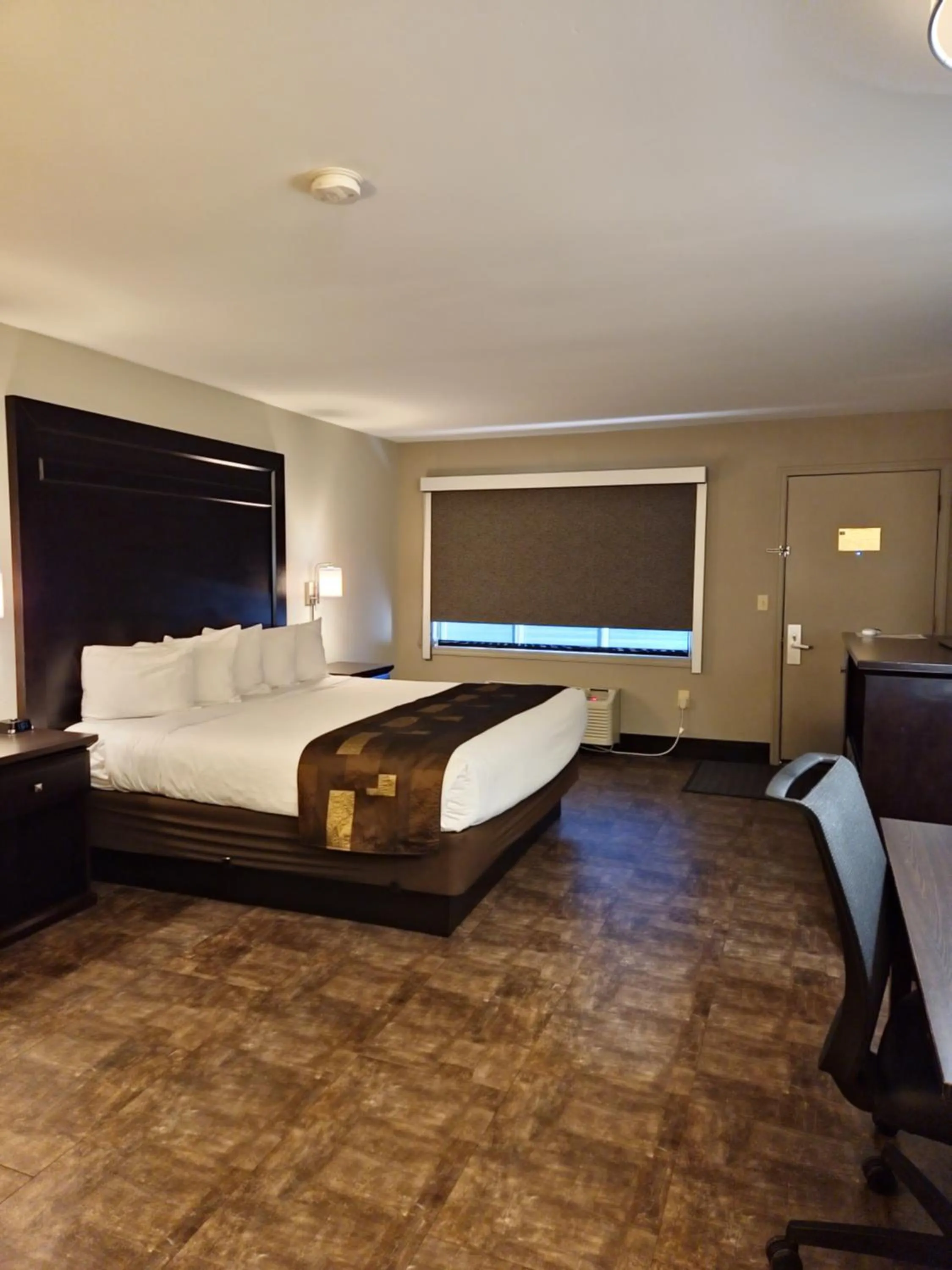 Deluxe King Room in Kelly Inn Billings