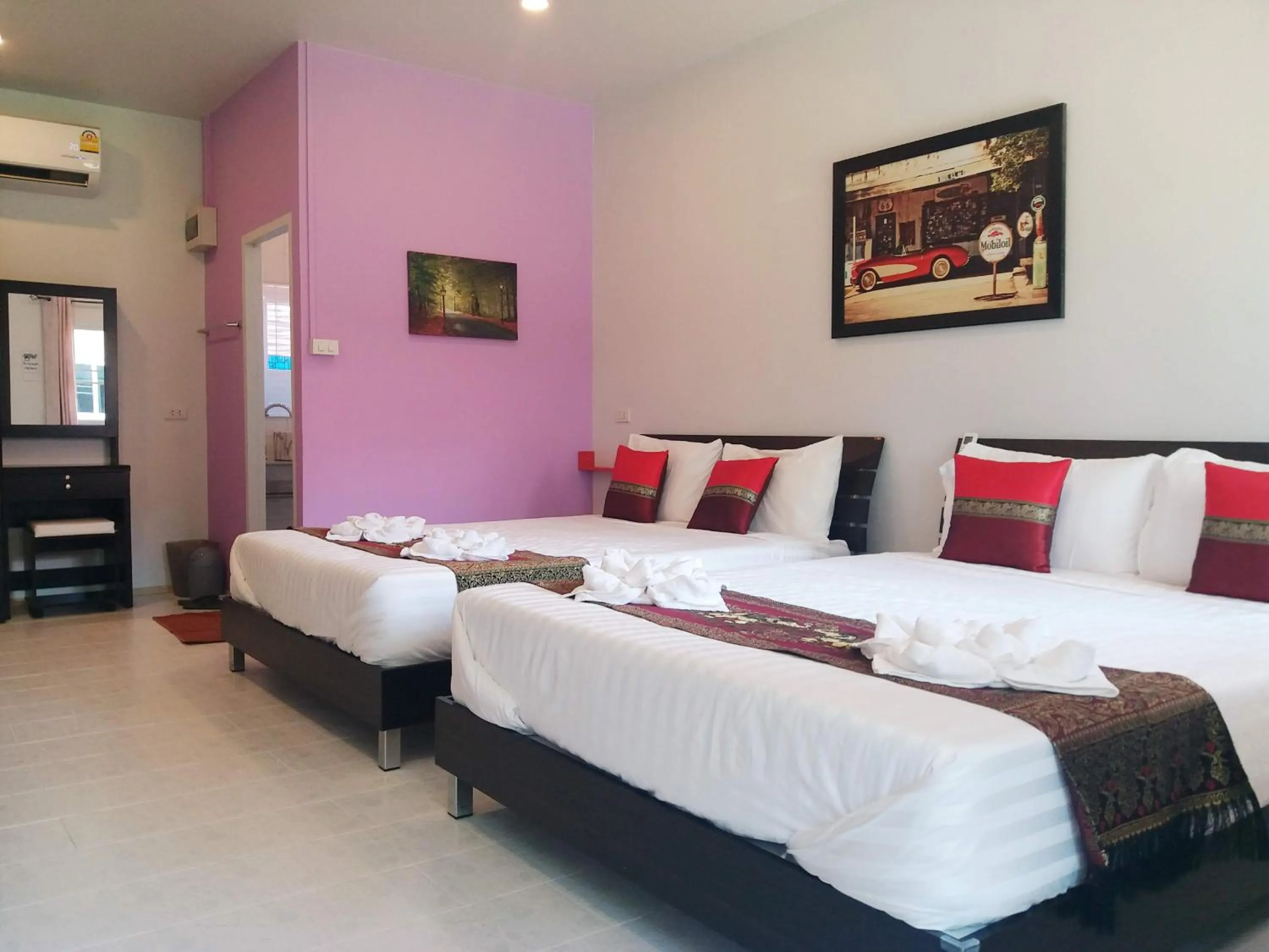 Quadruple Room with Garden View in Rungnara pool villa