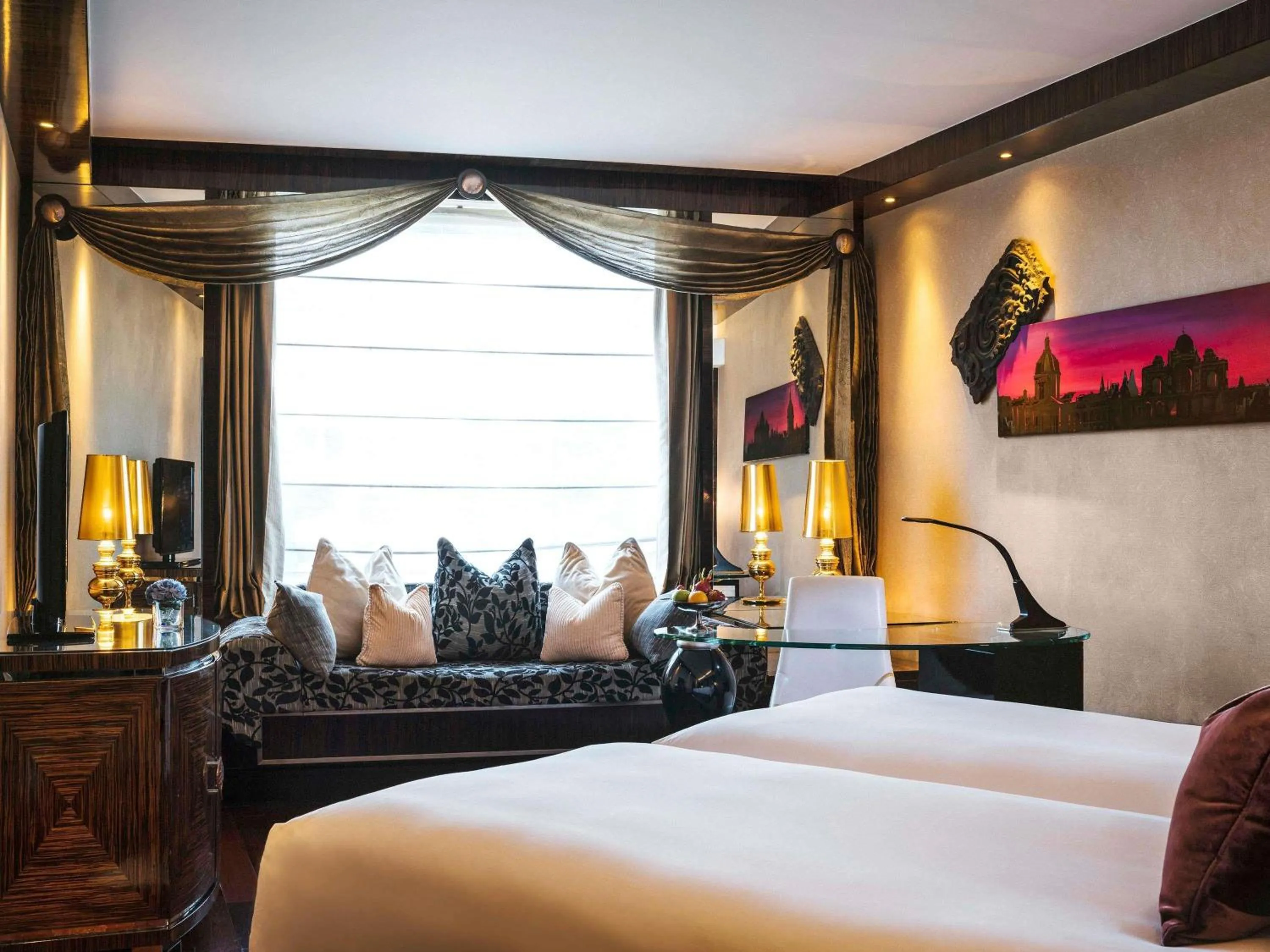 Executive Twin Room in Sofitel Mumbai BKC