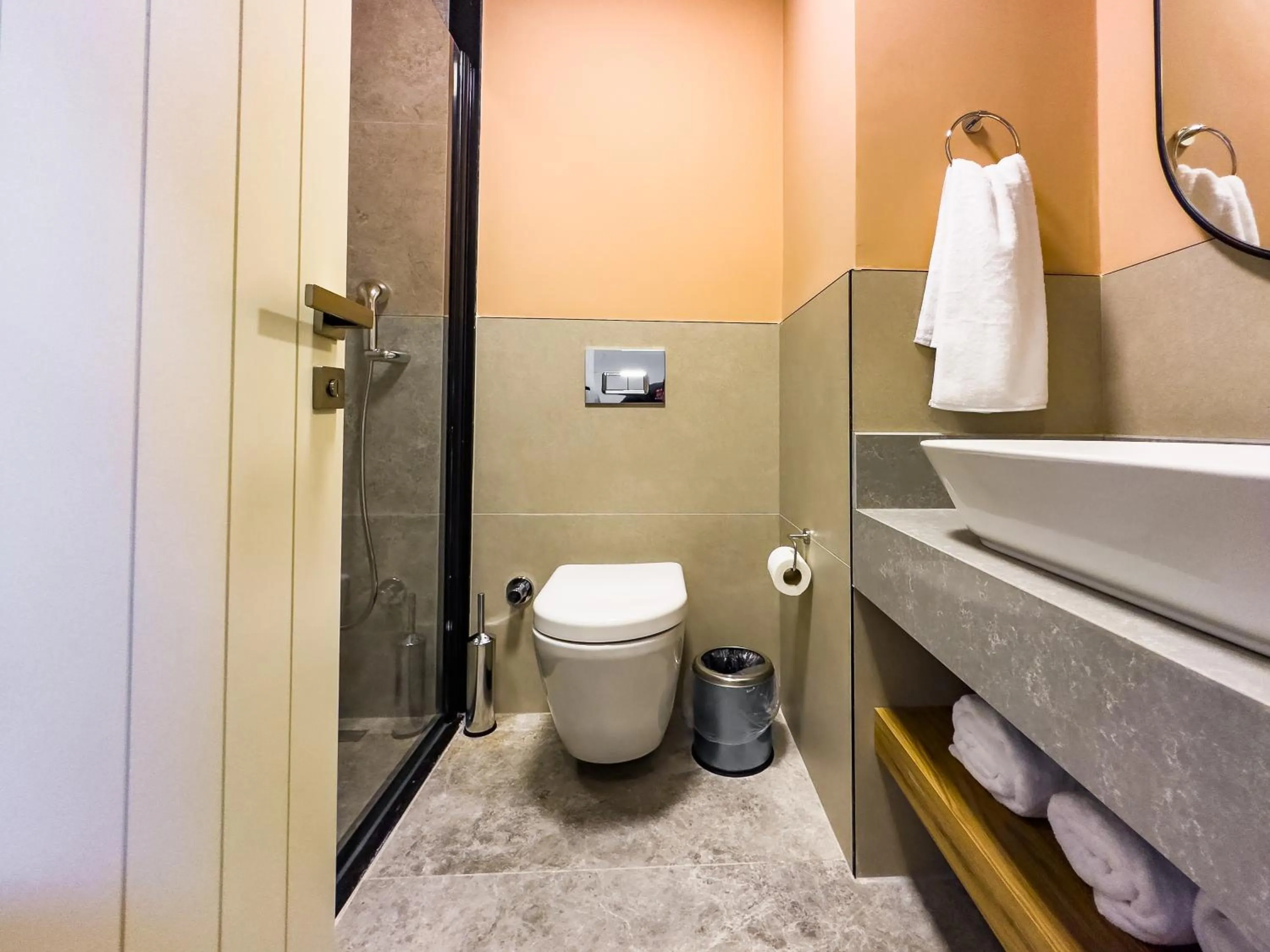 Double Room with Balcony in Dedeoğlu Port Hotel