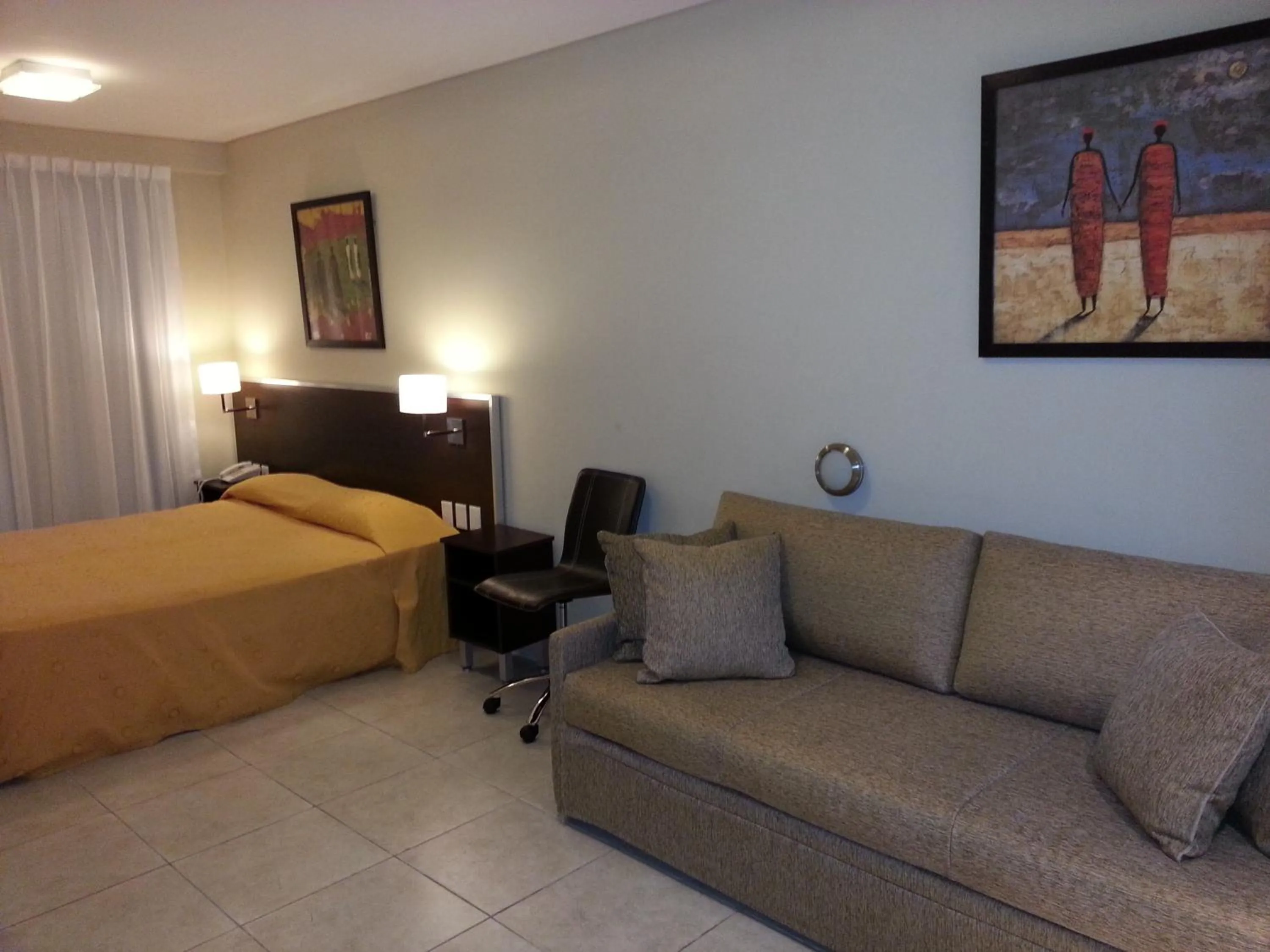 Superior Triple Room in Hotel Nontue Abasto Buenos Aires