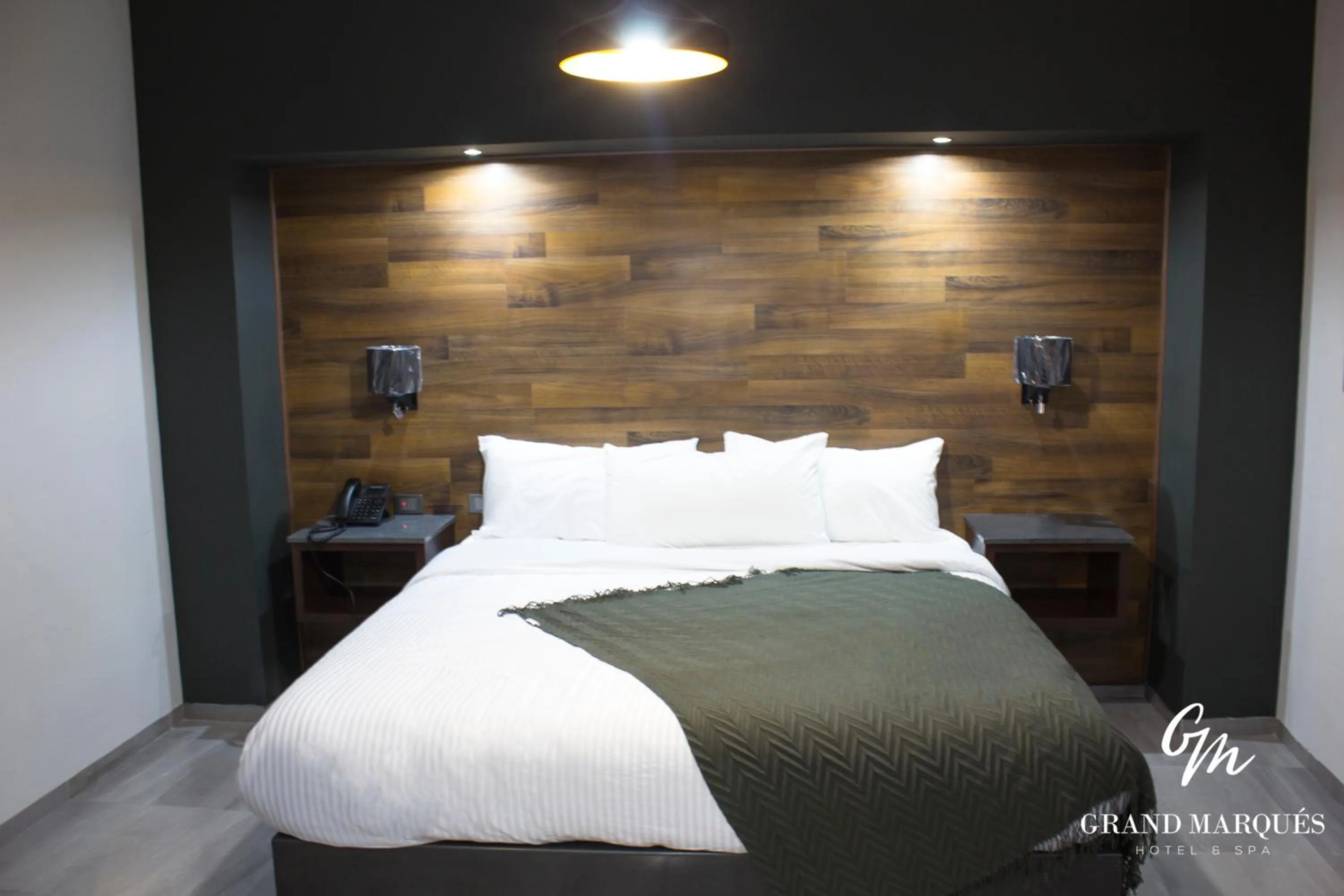 Suite with Terrace in Grand Marques