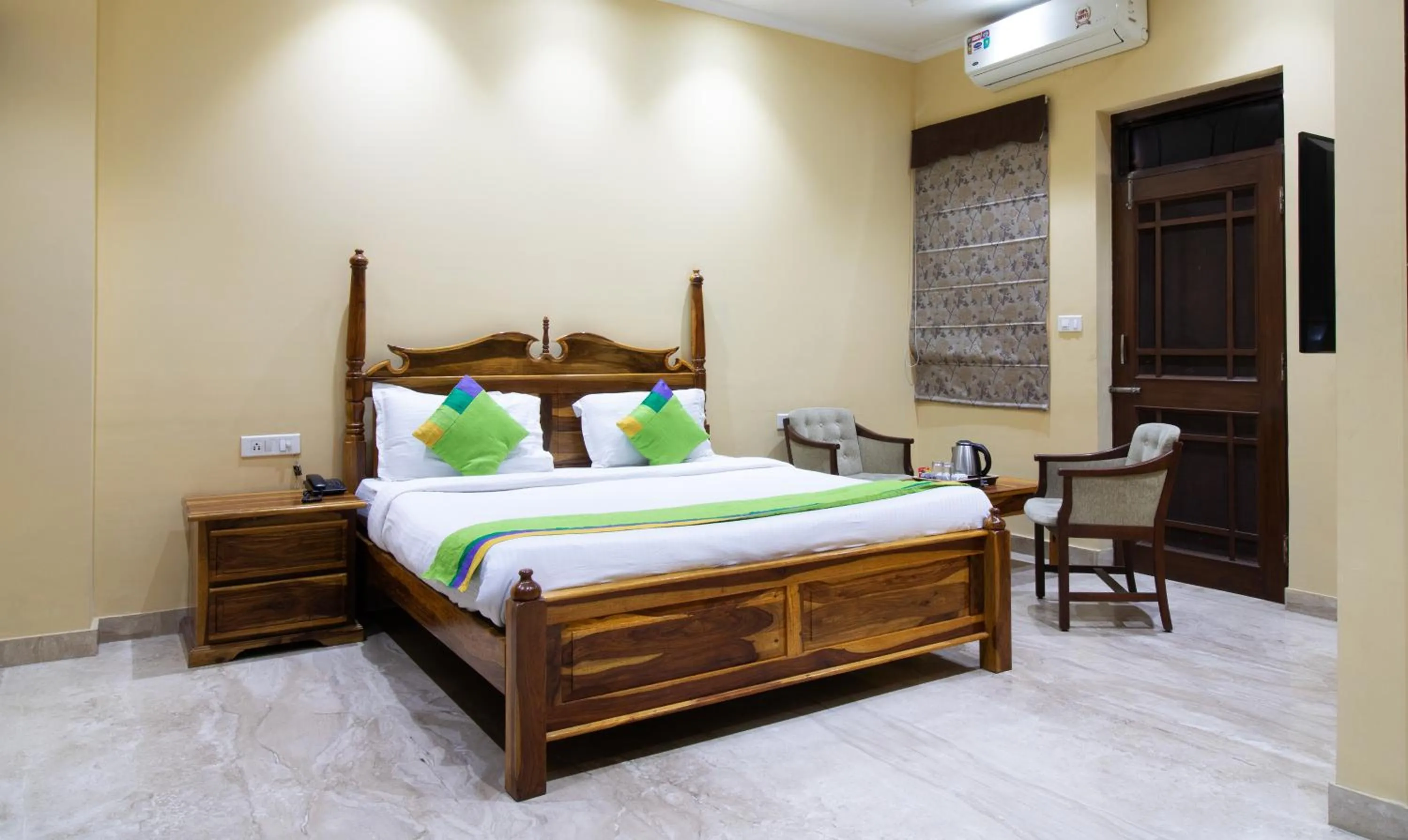 Deluxe Double or Twin Room - single occupancy in Treebo The Anchorage Malviya Nagar