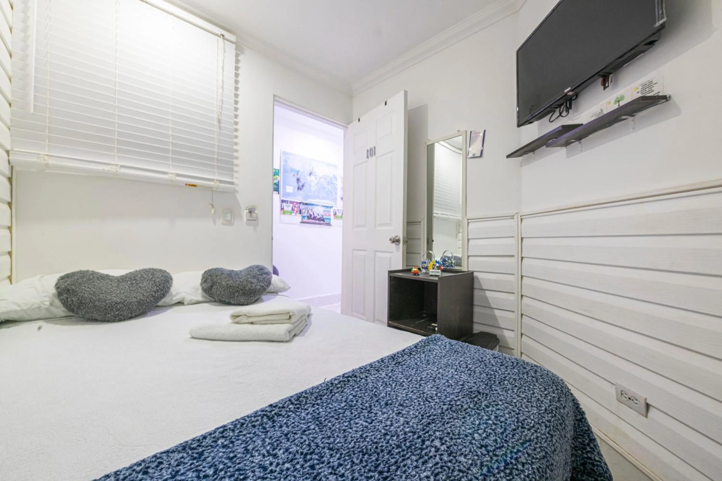 Economy Single Room in Hotel Las Lunas