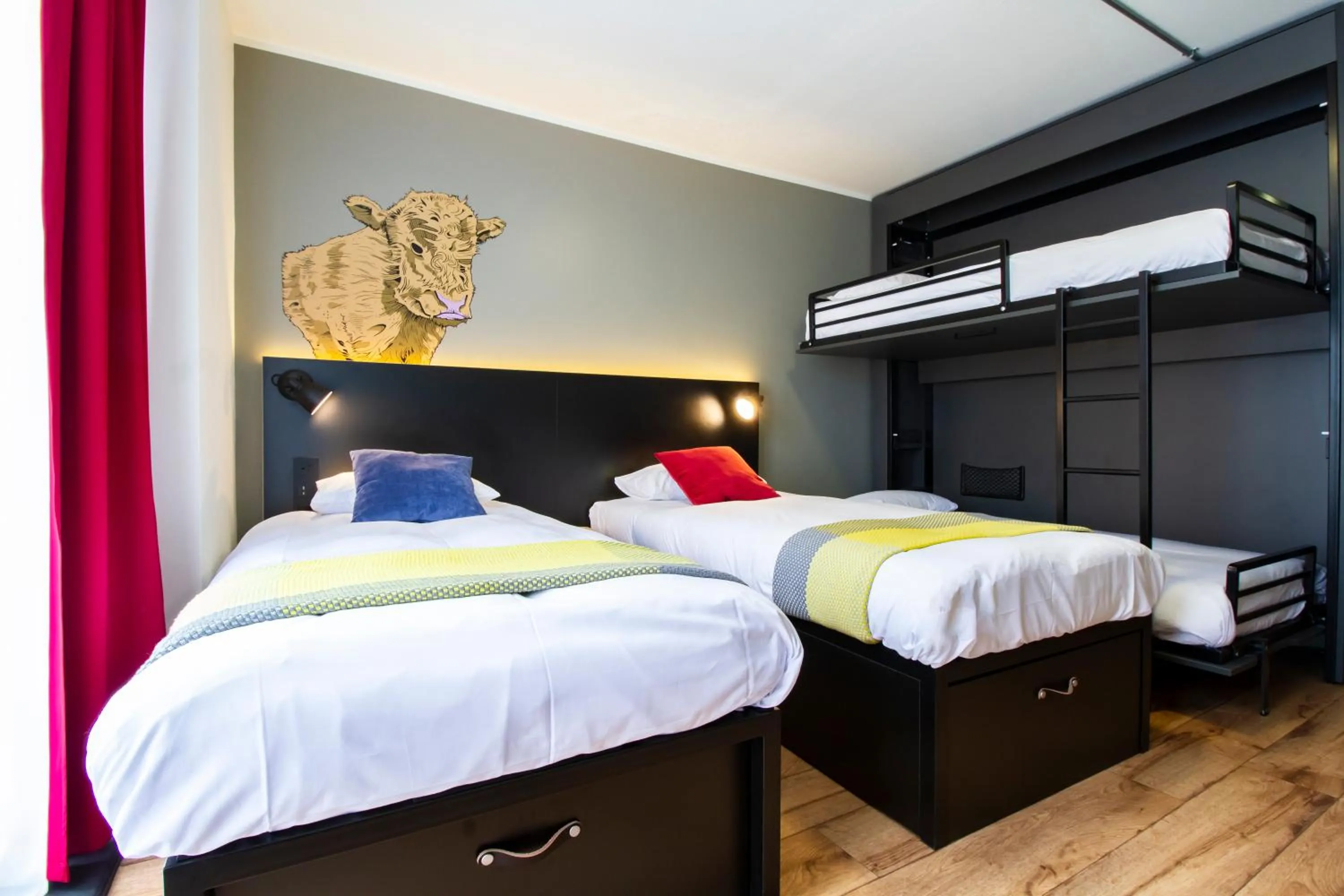 Family Room for 4 - Ensuite in Generator Dublin