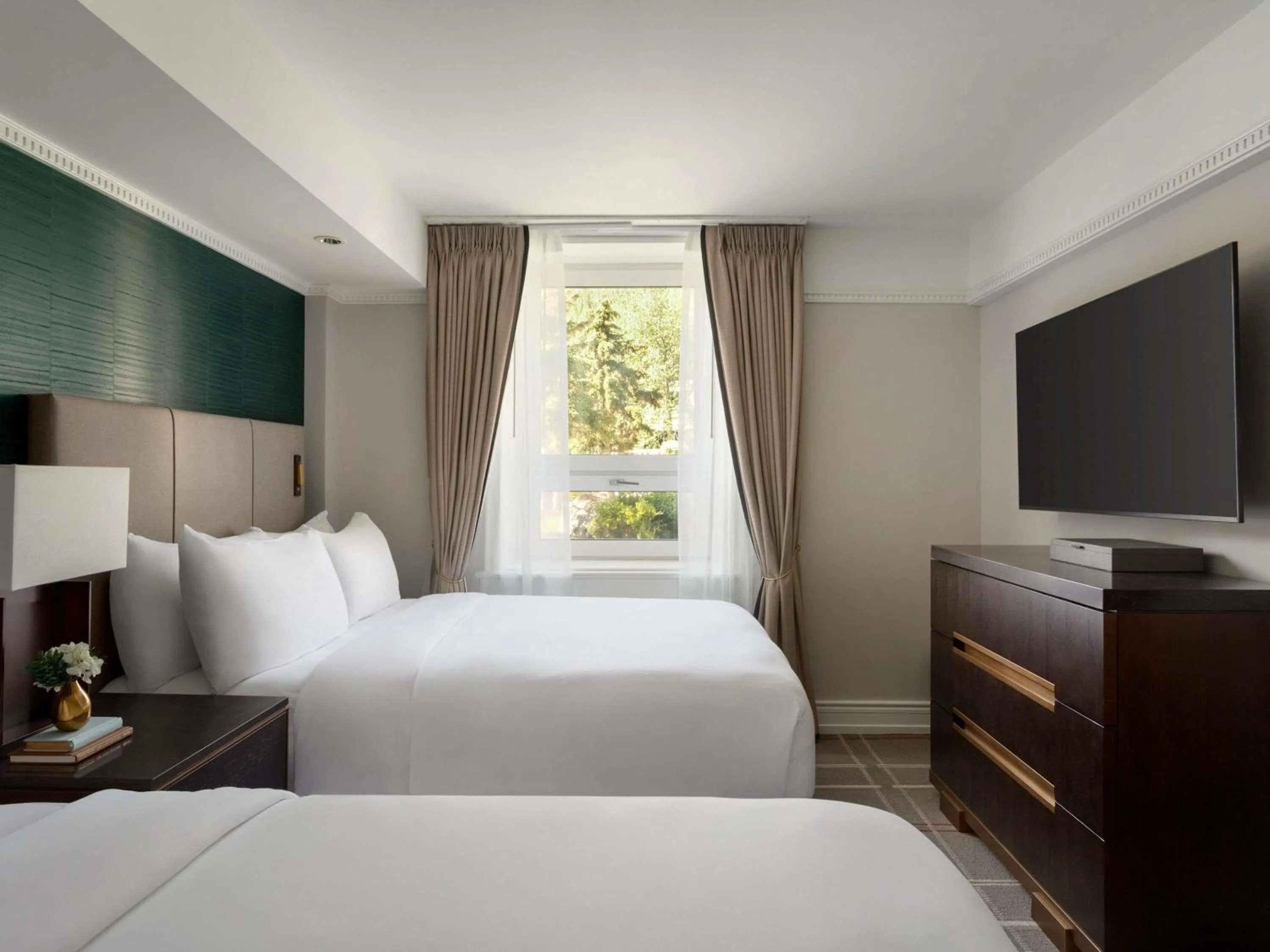 Gatehouse Suite 2 Queen Beds in Fairmont Banff Springs