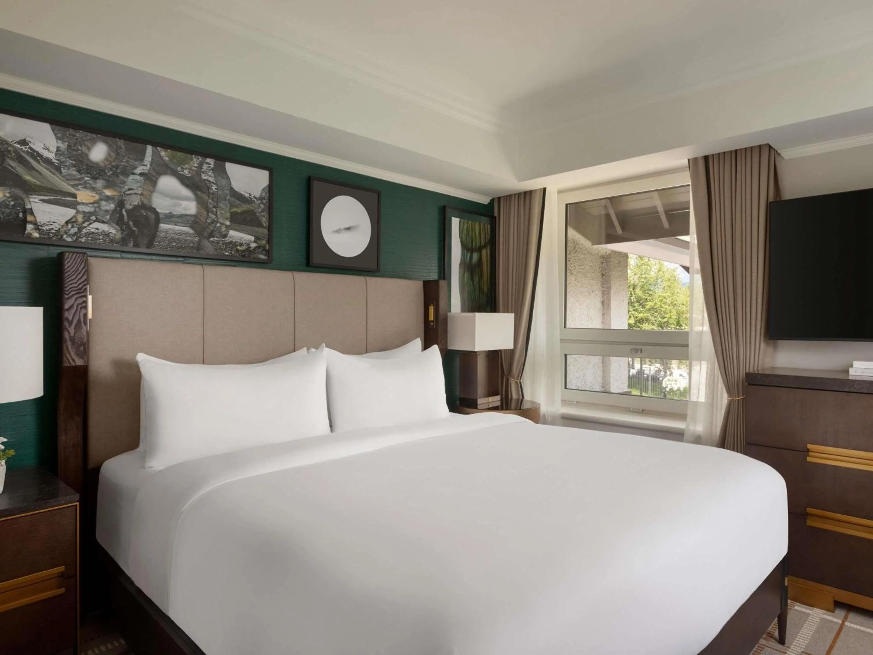 Gatehouse King Suite in Fairmont Banff Springs