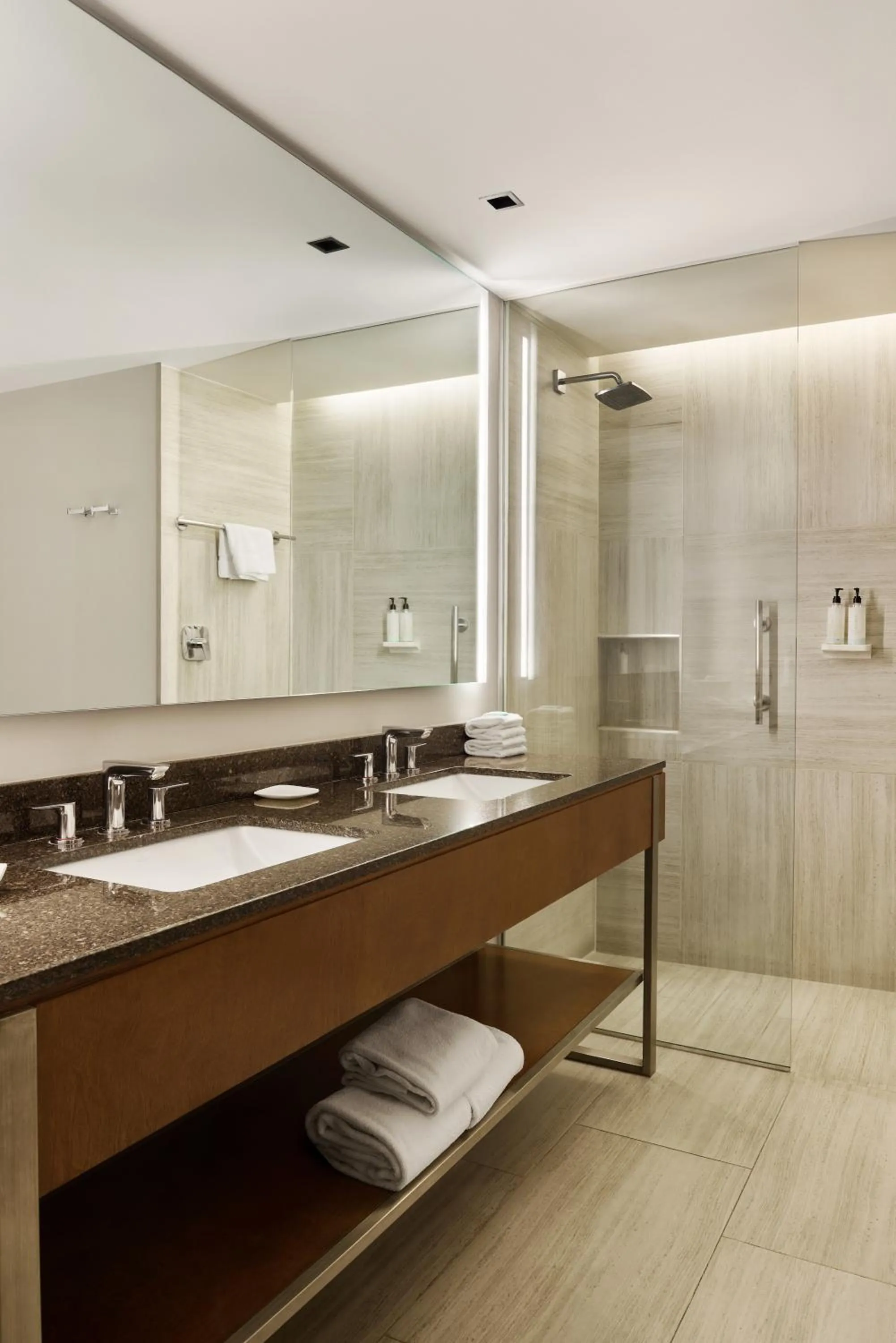 Queen Room with Two Queen Beds in Hilton Garden Inn Chihuahua