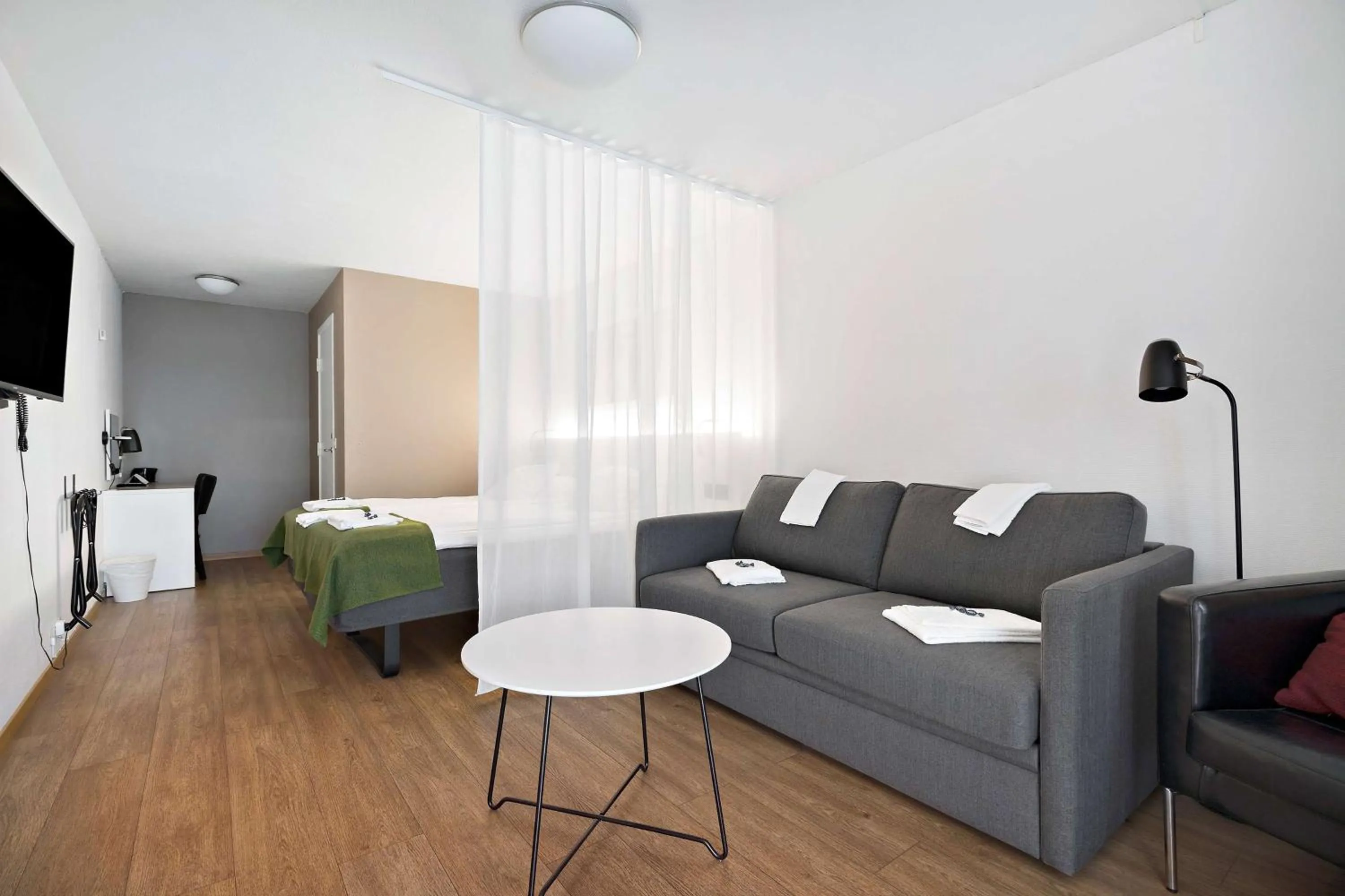 Family Double Room in Sure Hotel by Best Western Lagan