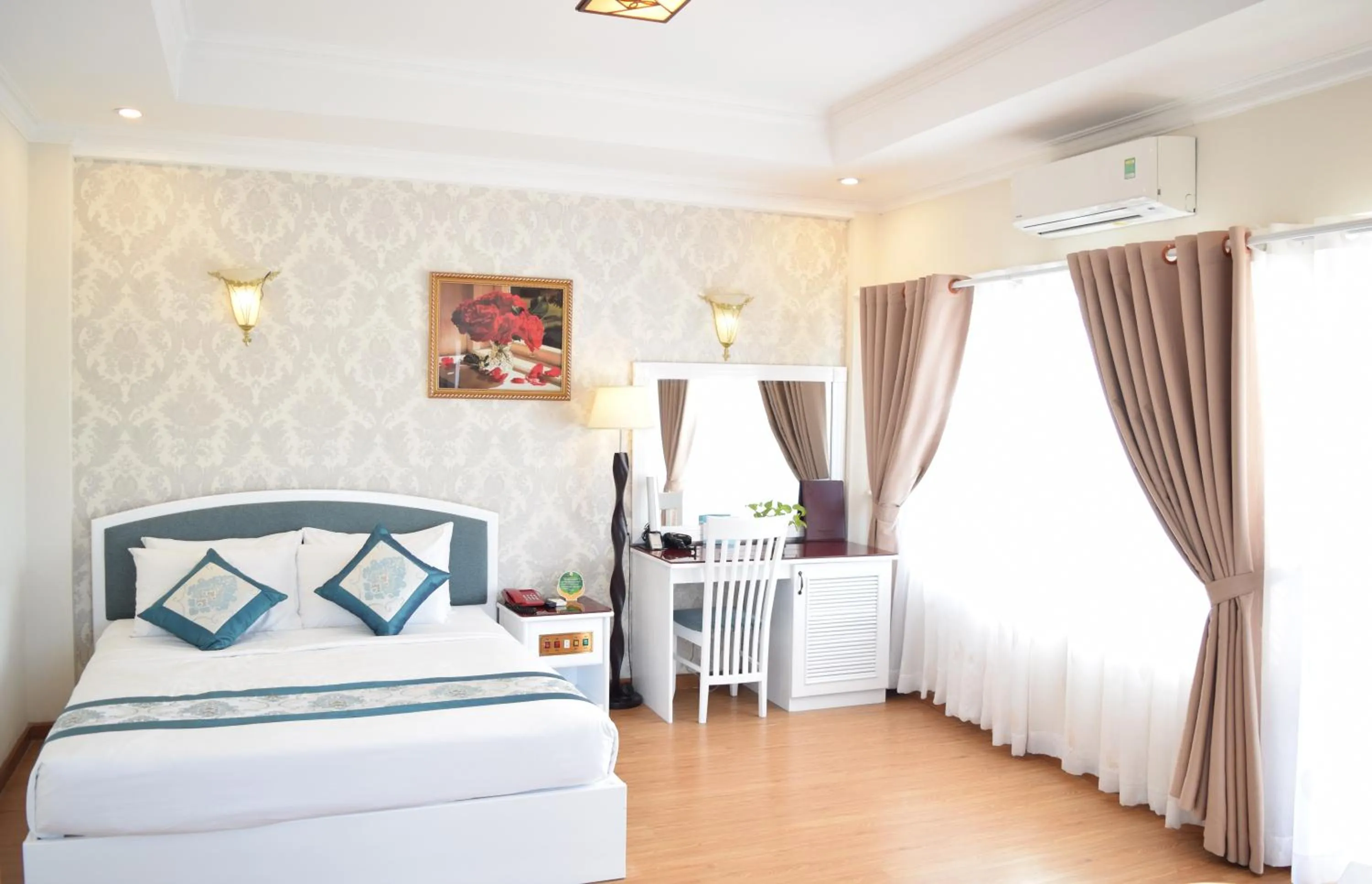 Deluxe Double Room in Rang Dong Hotel