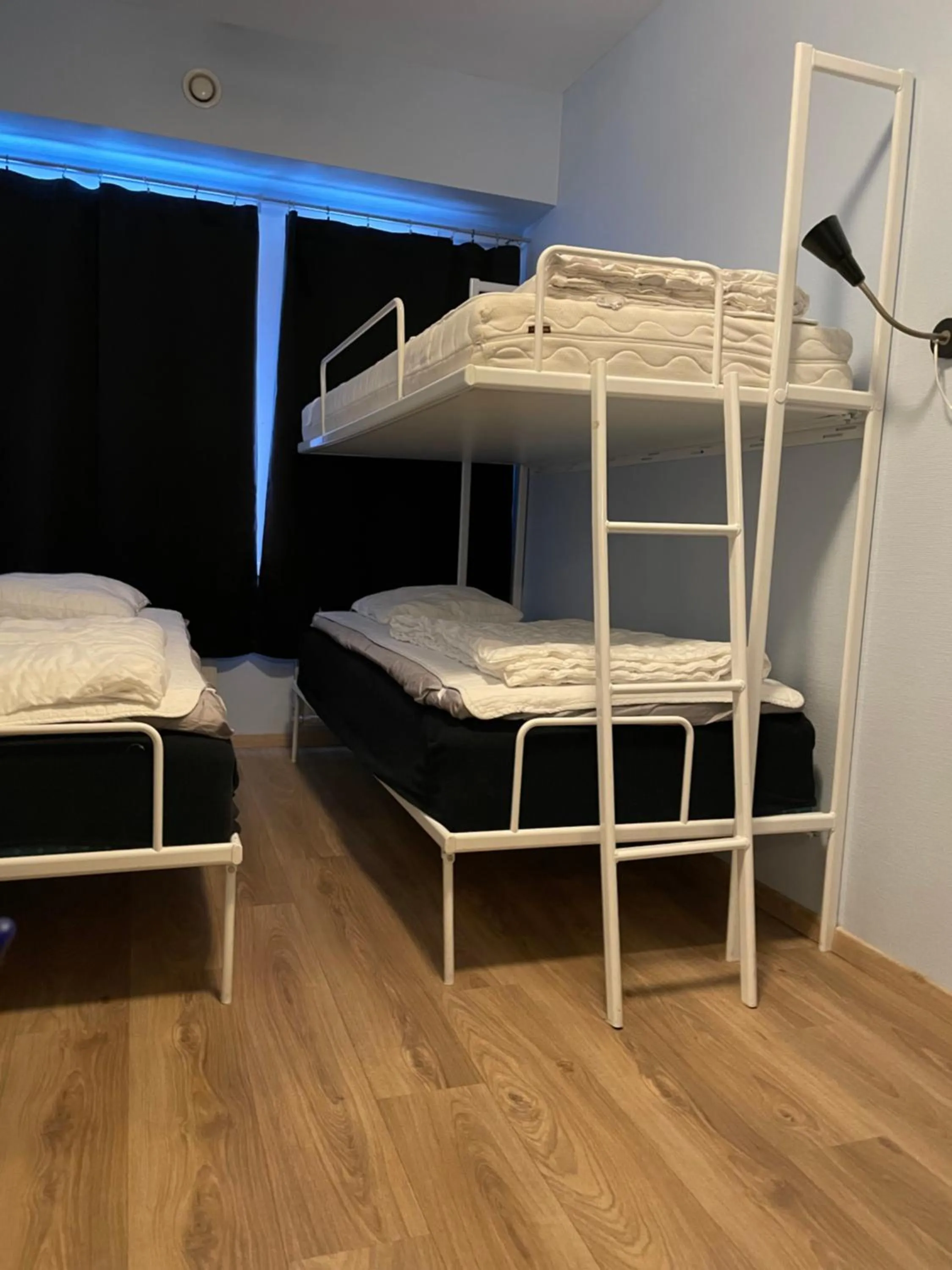 Triple Room with Shared Bathroom in Uppsala City Hostel