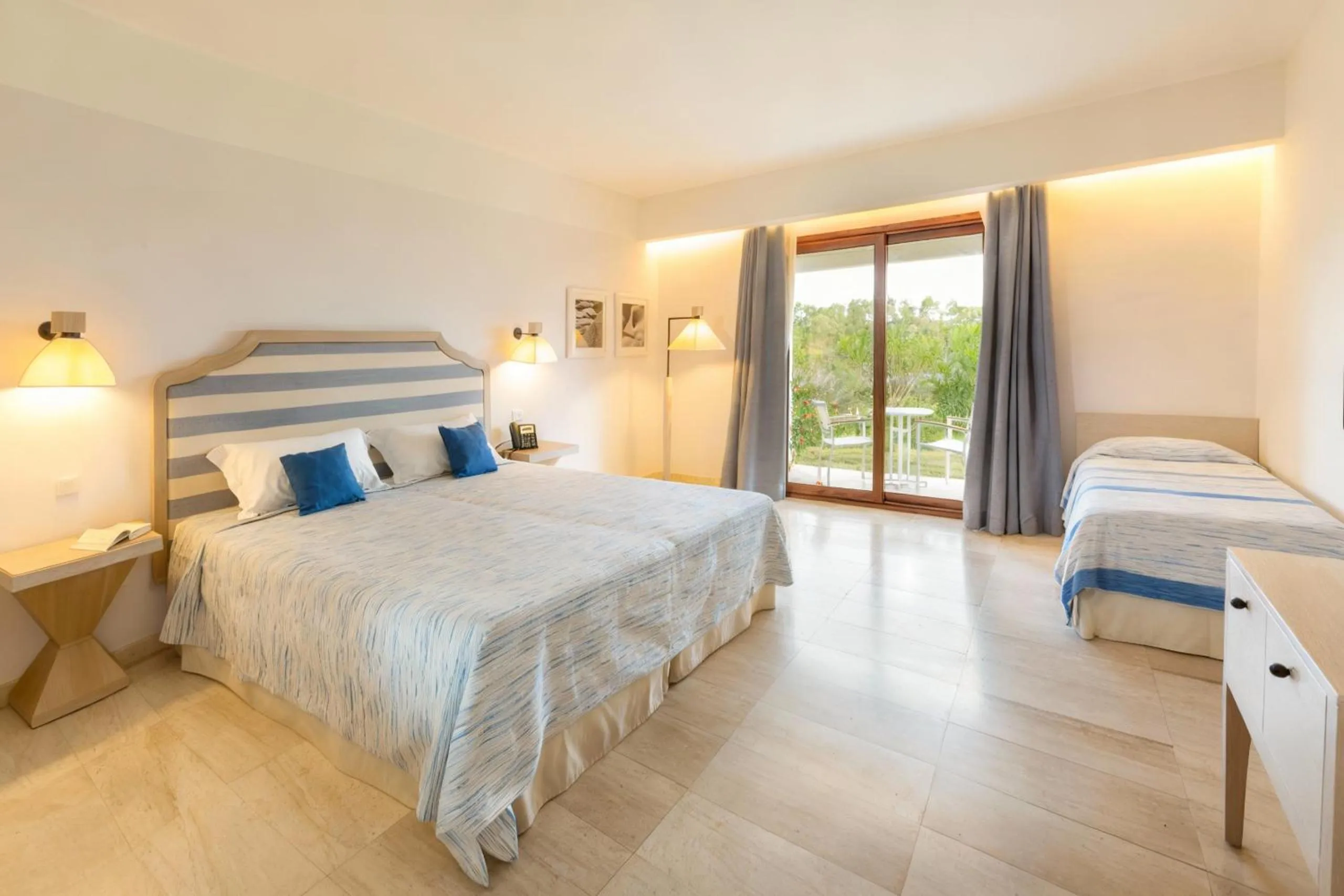Comfort Triple Room in Grande Baia Resort & Spa