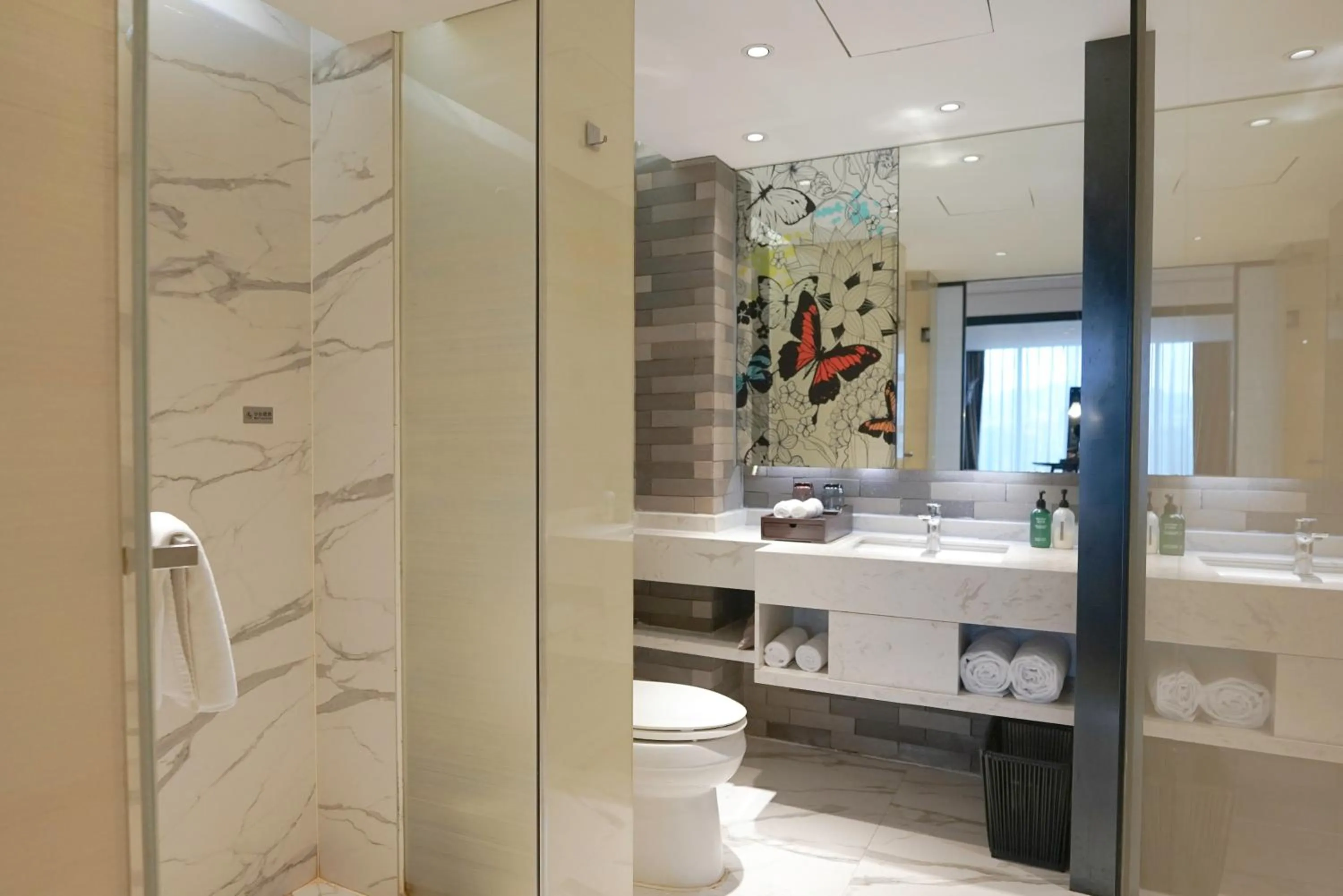 Superior Twin Room in Paco Hotel GuangZhou Zoo Metro Branch