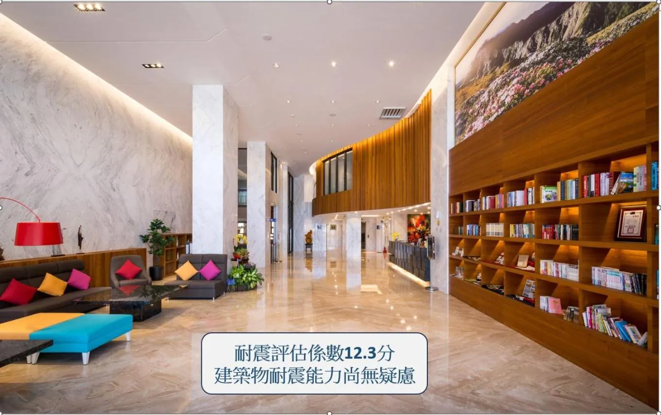 Family Room with Shower in Full Kind Hotel