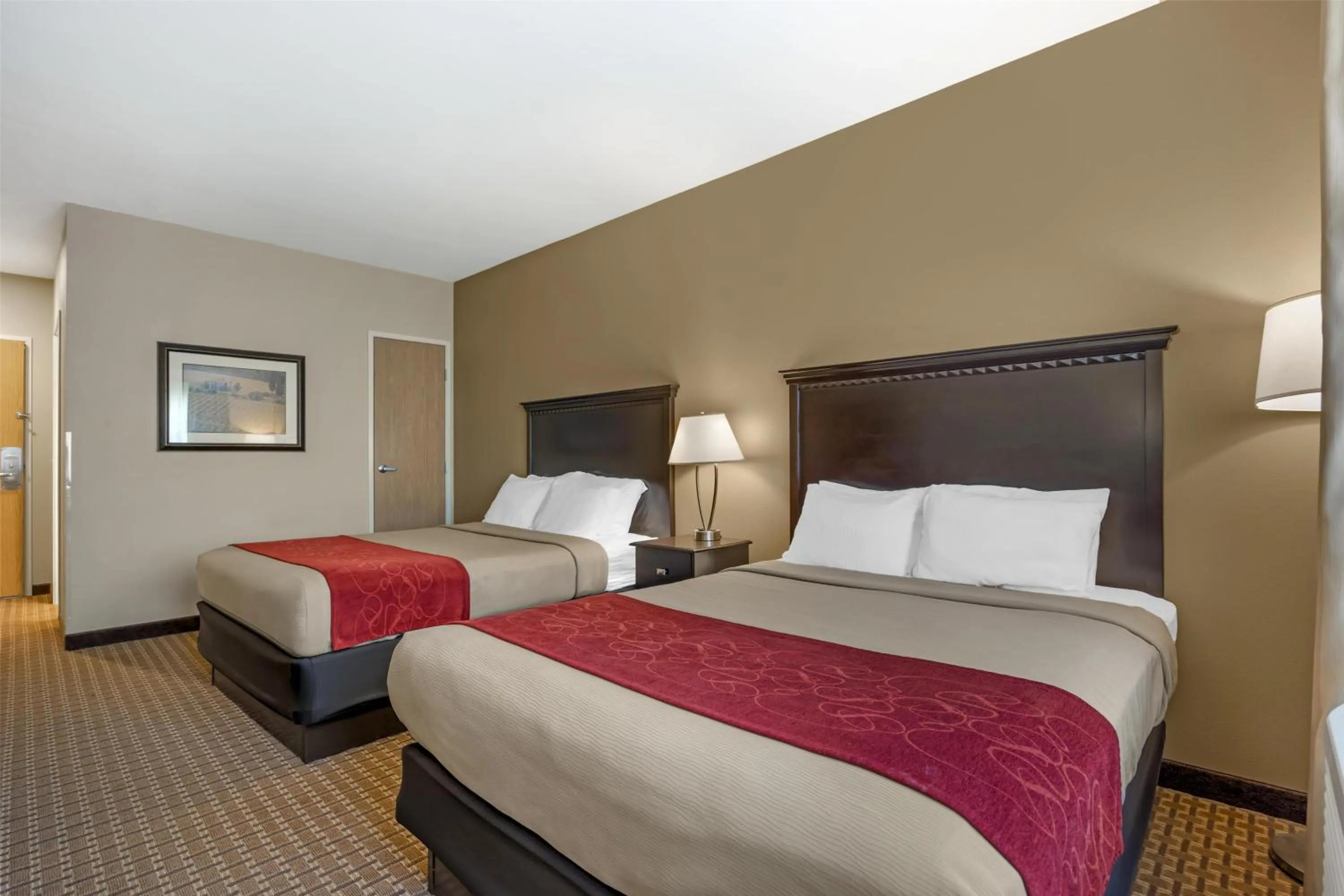 Queen Suite with Two Queen Beds in Best Western Plus Vintage Valley Inn