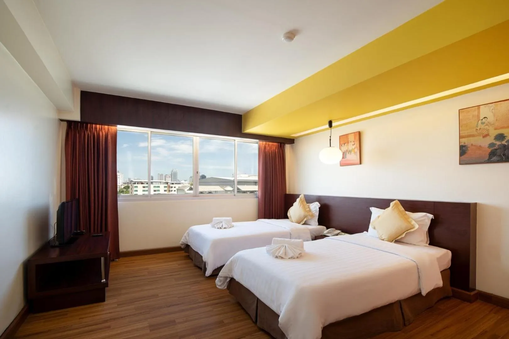 Deluxe Twin Room in Veronica Residence